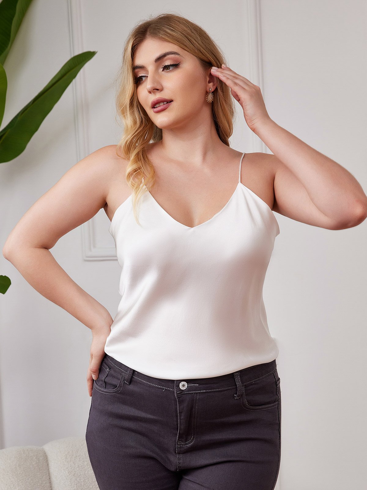 [Blanc] SilkSilky-FR Fines Brides Col V Top À Fines Brides grandes tailles 003