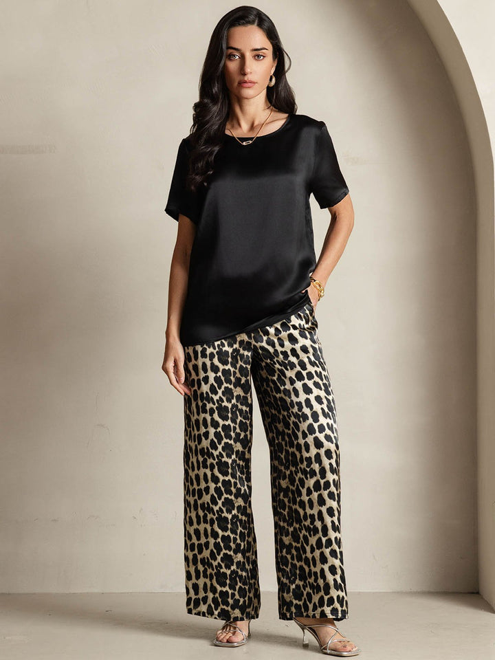 Ensemble multi soie top noir col rond pantalon large léopard
