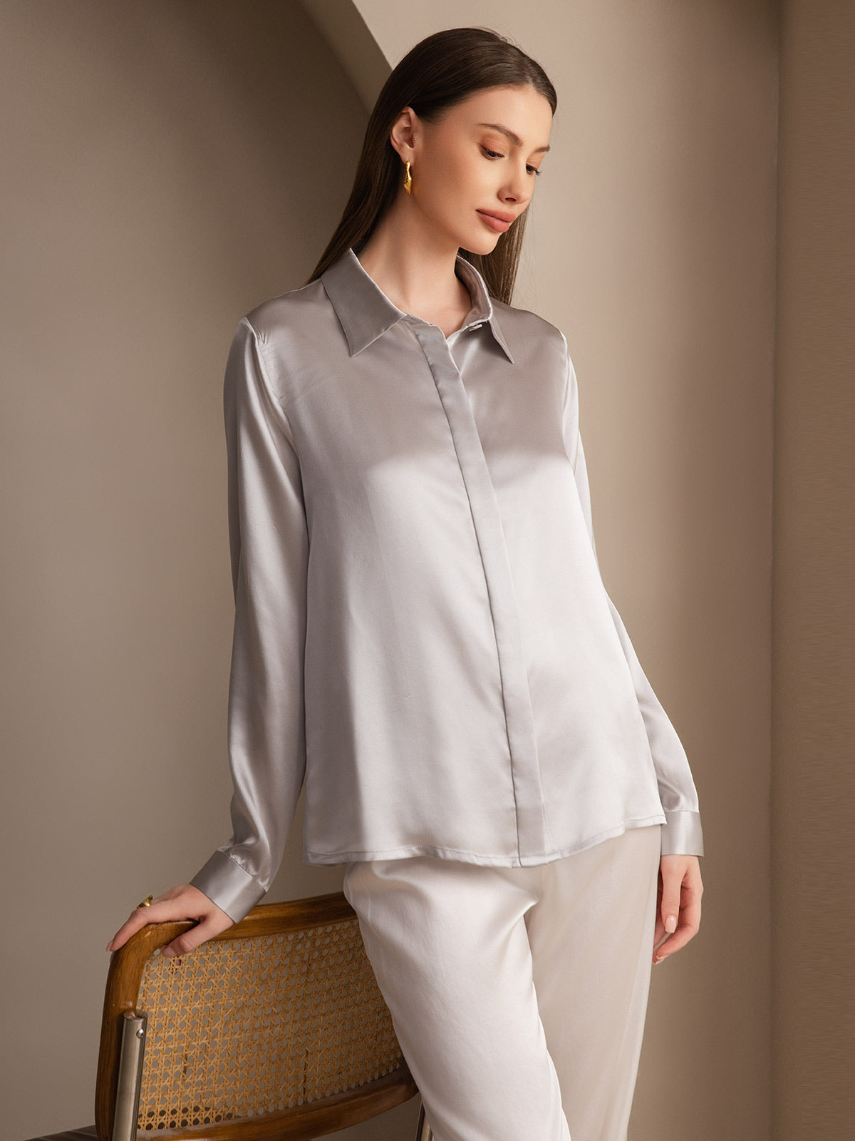 [Gris Clair] SilkSilky-FR 19Momme Soie Lapel Collar Femme Chemise 007