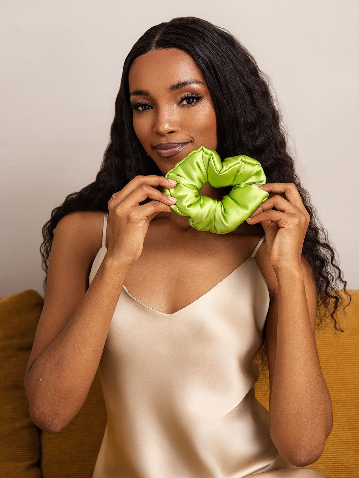 [Vert] SilkSilky-FR Soie Scrunchie 003