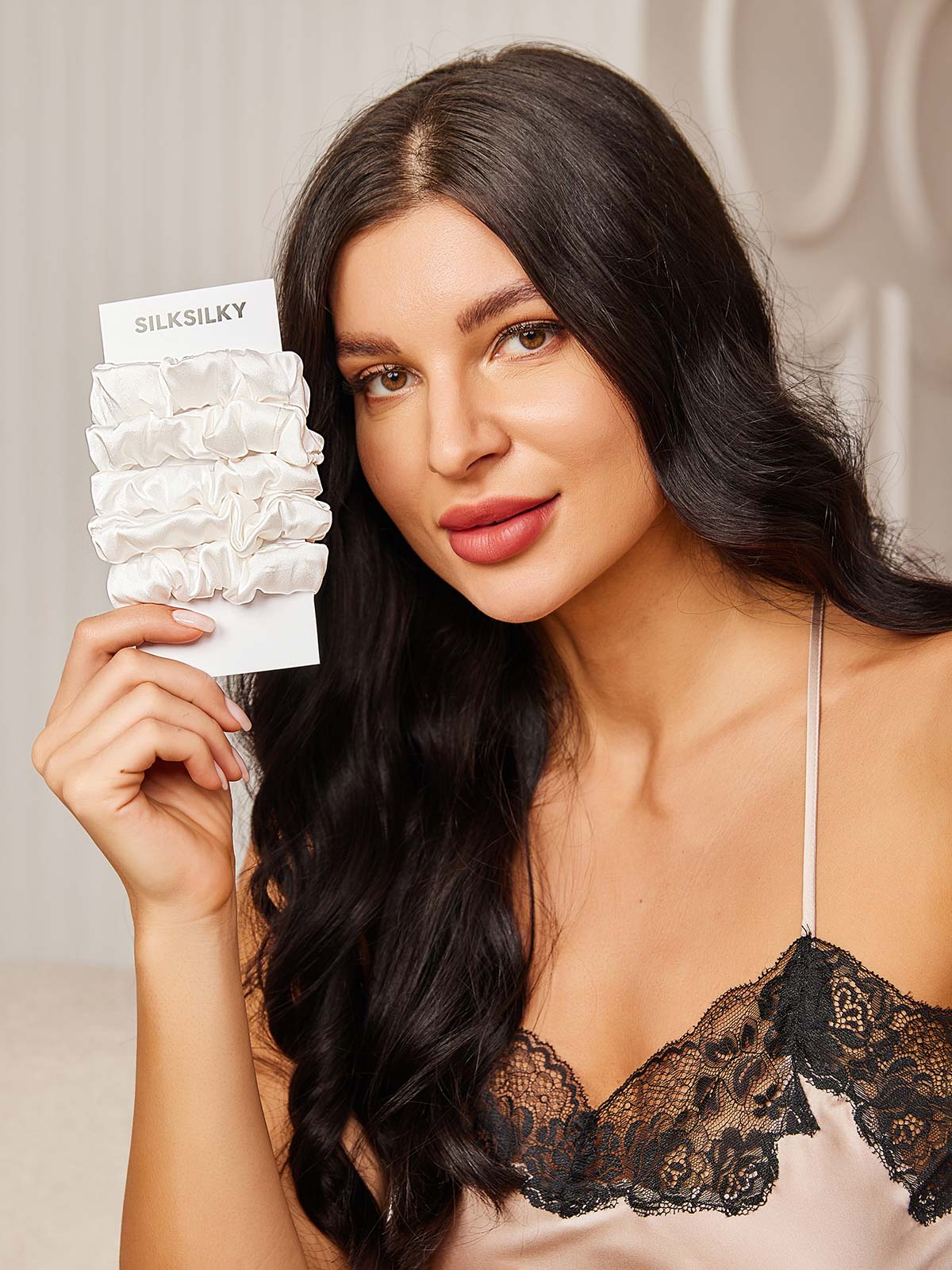 [Blanc] SilkSilky-FR 19Momme Pure Soie Scrunchie 002