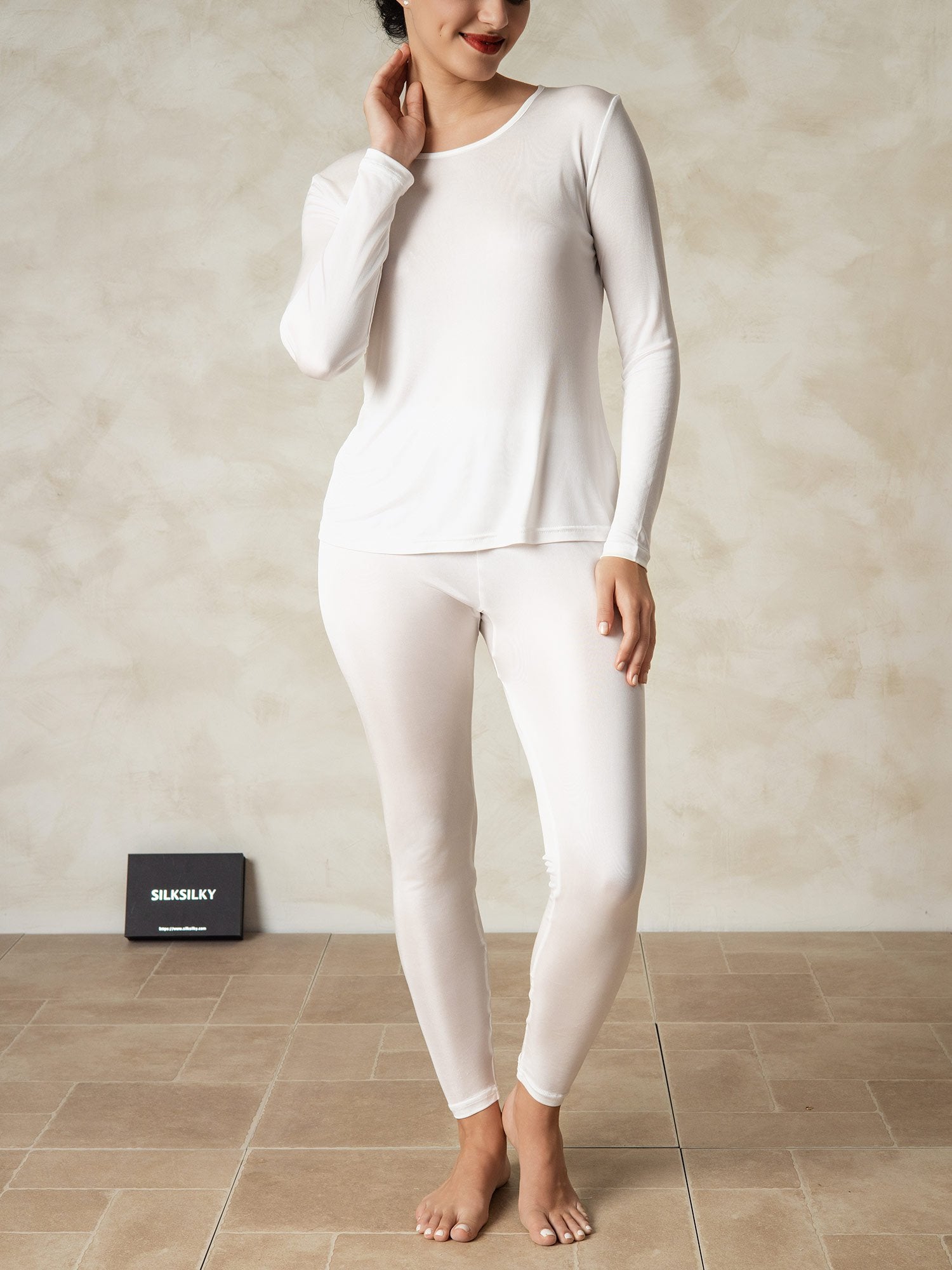 [Blanc] SilkSilky-FR Soie Col Rond Femme Pyjamas 003