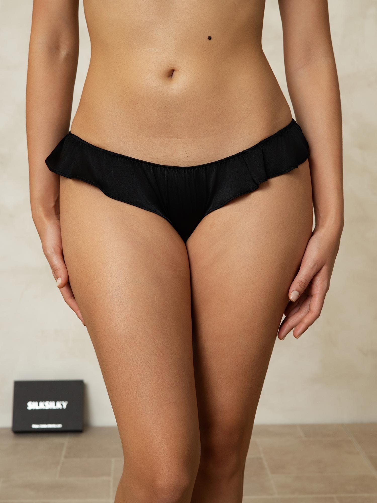 [Noir] SilkSilky-FR 19Momme Soie Panty 001