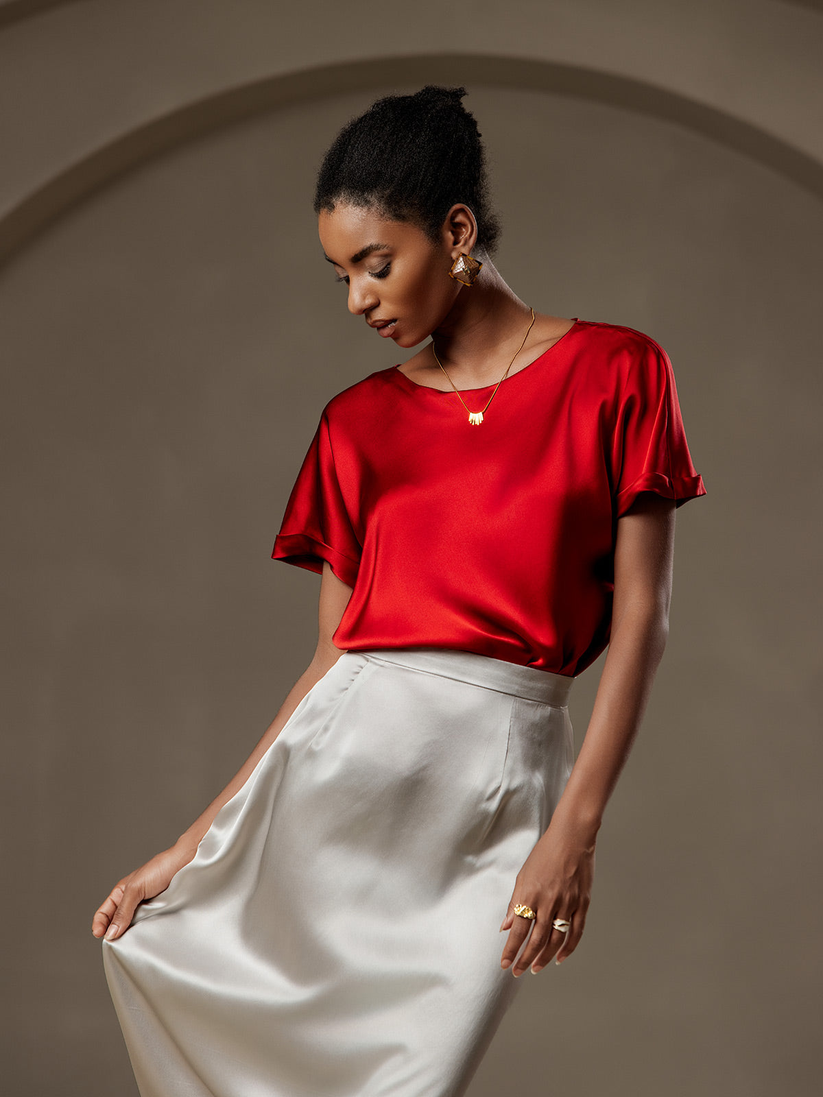 [Rouge Vineux] SilkSilky-FR 19Momme Soie Col Rond Femme T-Shirt 005