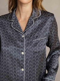 Vue ensemble complet debout pantalon ginkgo soie SilkLight