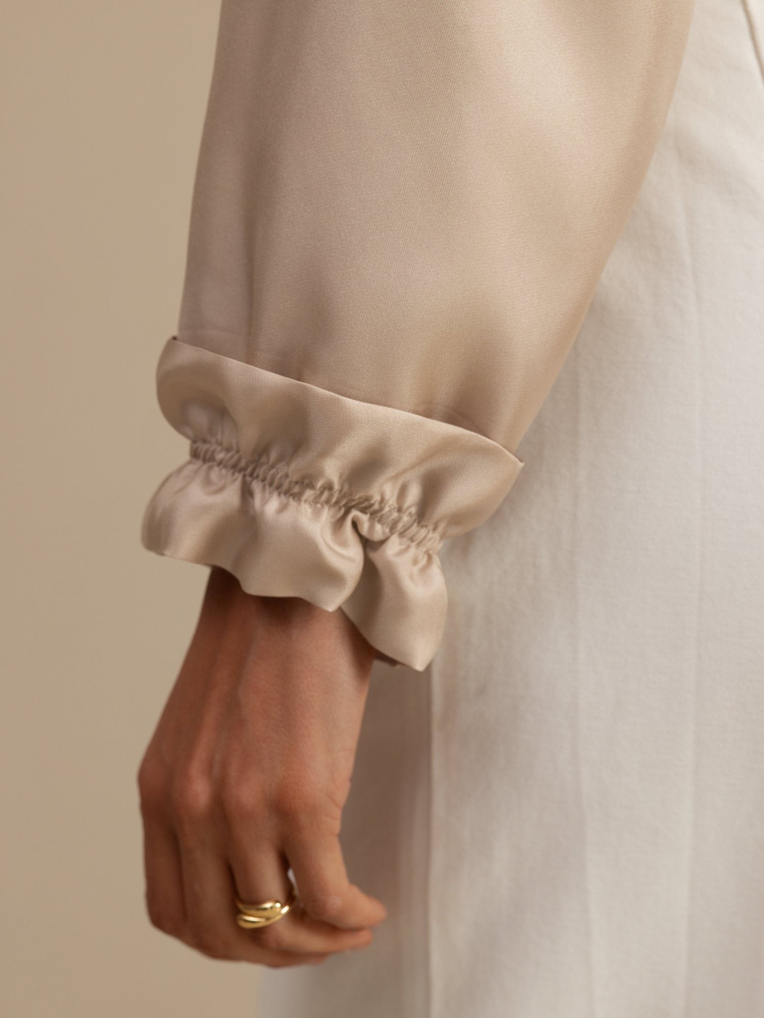 [Tan] SilkSilky-FR 18Momme Manches longues Col Haut Femme Manteaux 006