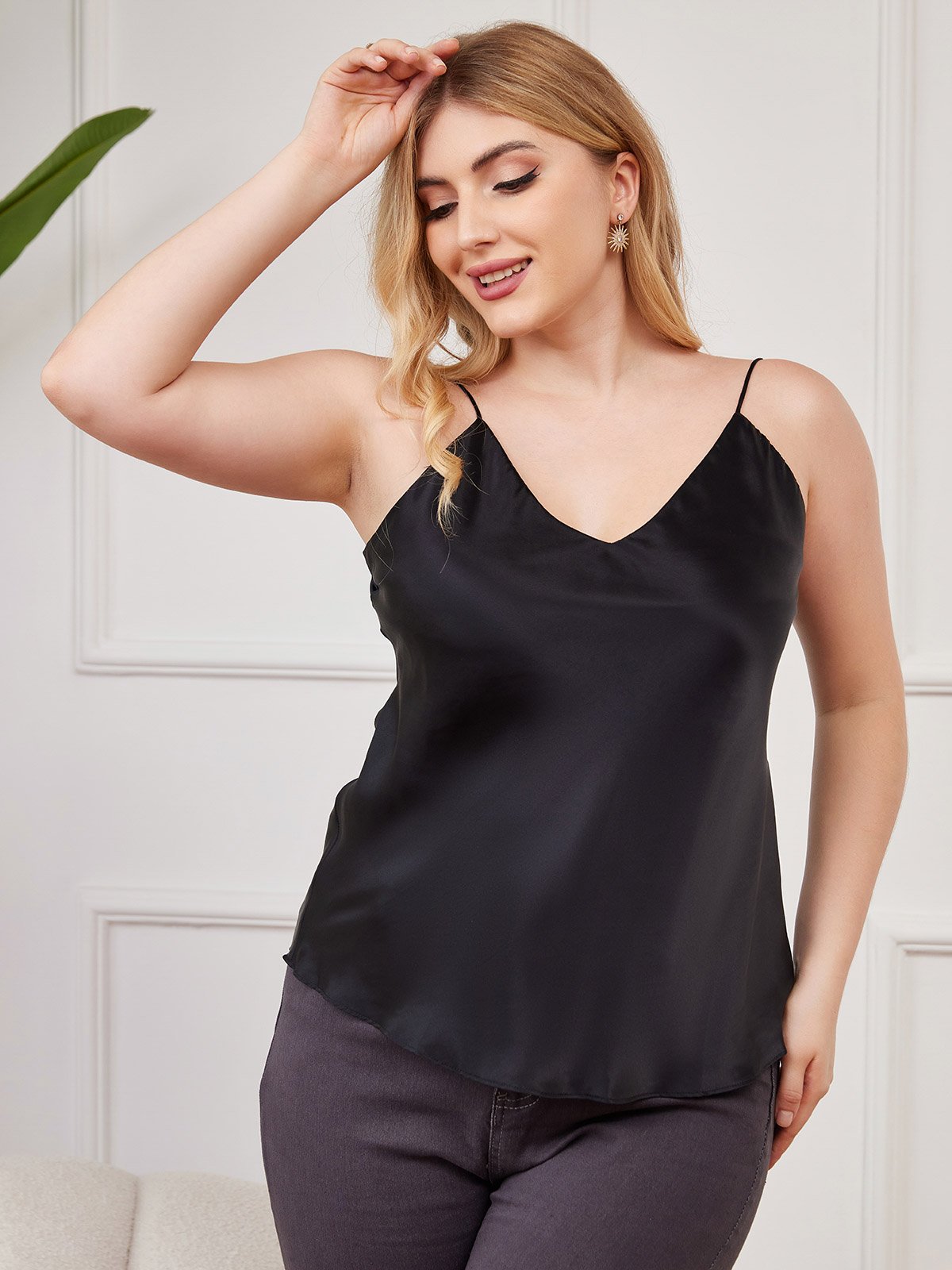 [Noir] SilkSilky-FR Fines Brides Col V Top À Fines Brides grandes tailles 001