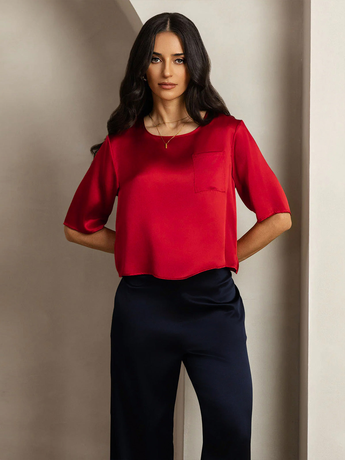[Rouge Foncé] SilkSilky-FR Pure Soie Col Bateau Femme T-Shirt 001