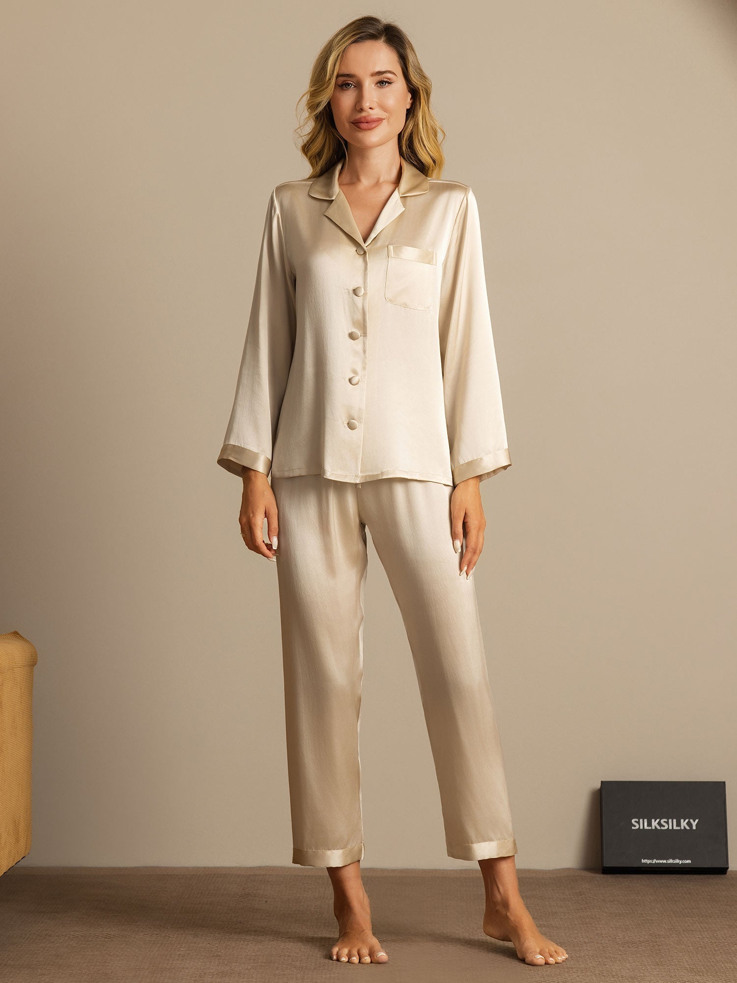 [Champagne] SilkSilky-FR Pure Soie Womens Pajamas 001,