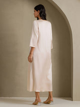 [Beige] SilkSilky-FR 3/4 Sleeve Round Neck Robes 002