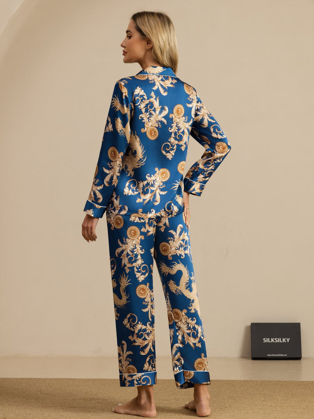 [Dragon Navy] SilkSilky-FR Long Sleeve Lapel Collar Femme Pyjamas 002