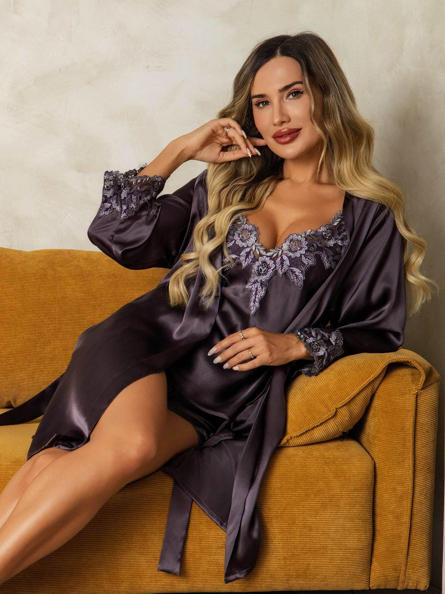 [GrisPourpre] SilkSilky-FR Soie Nightgown&Robe Set 005