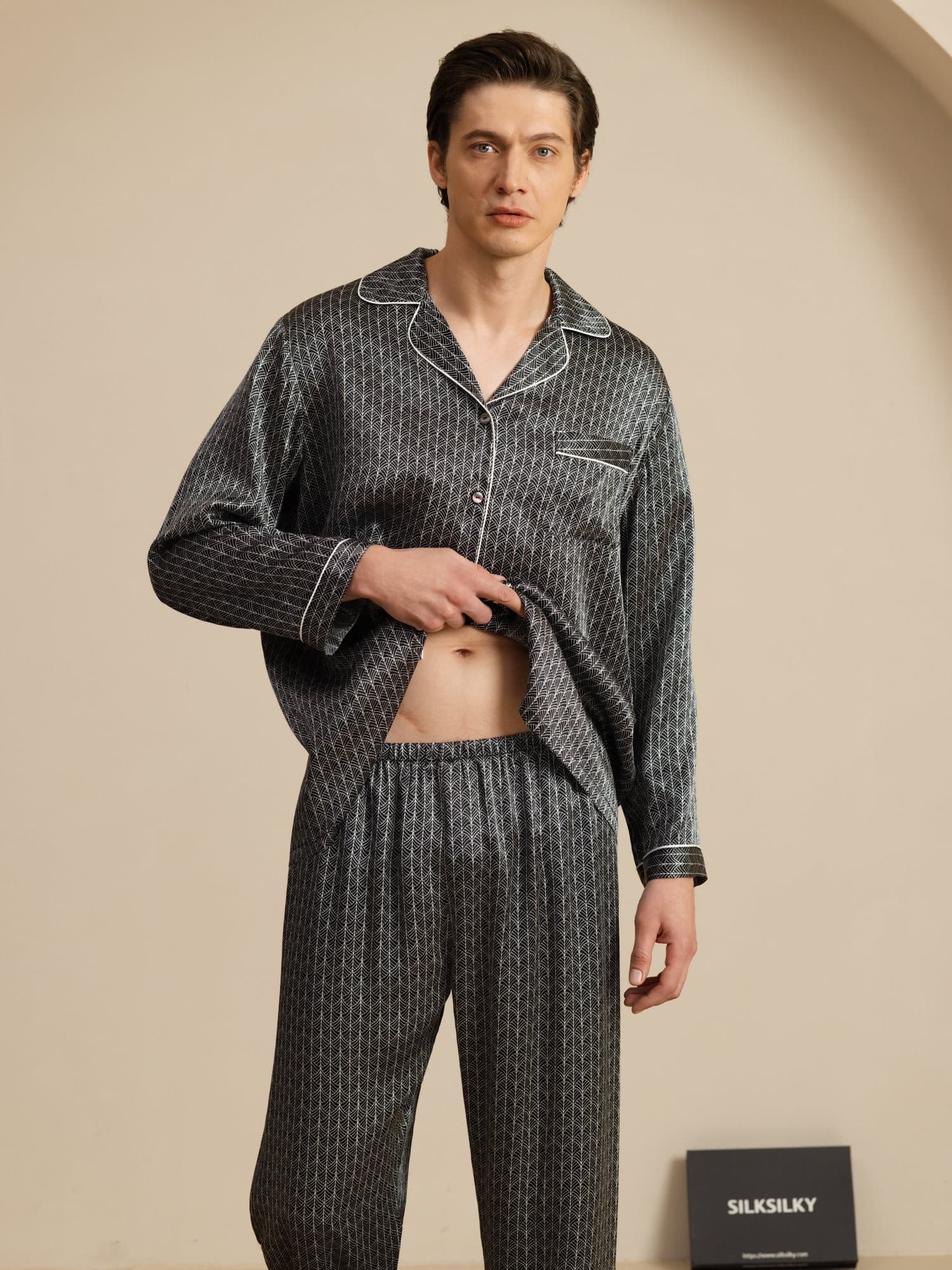 [Ginkgo Noir] SilkSilky-FR 19Momme Manches longues Homme Pyjamas 004