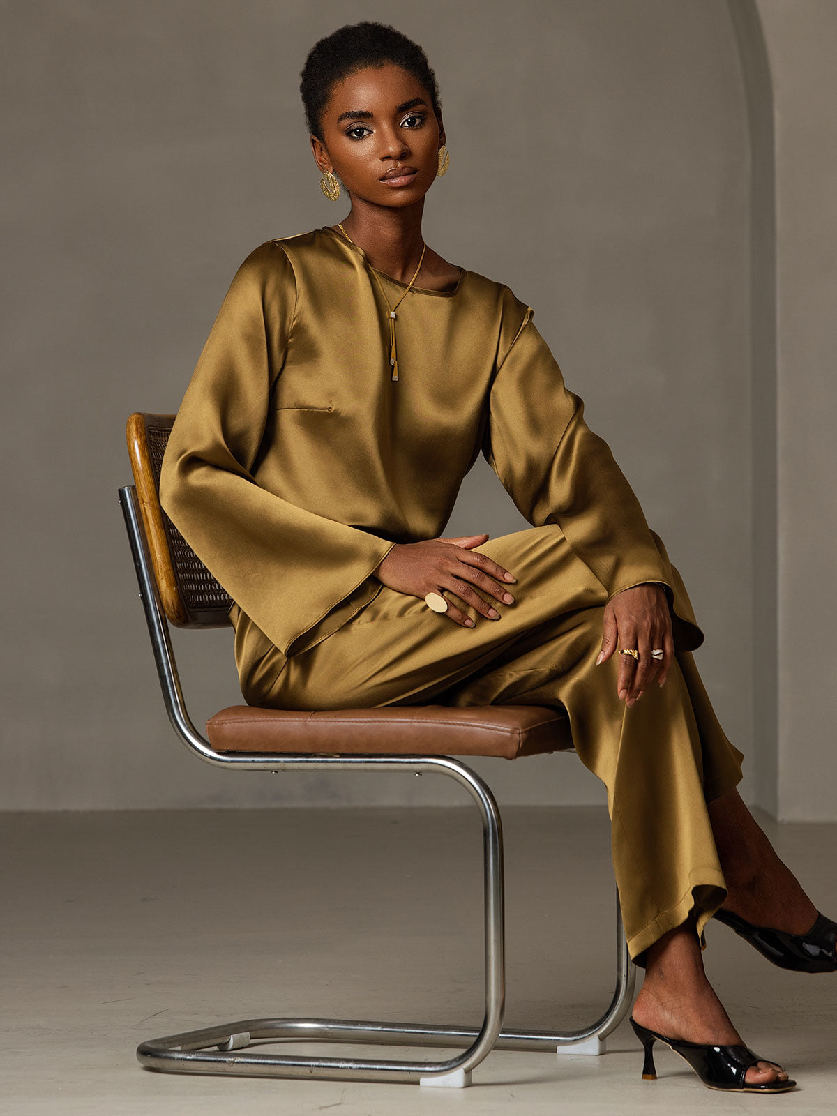 [Brun] SilkSilky-FR 19Momme Manches longues Col Bateau Blouse 007