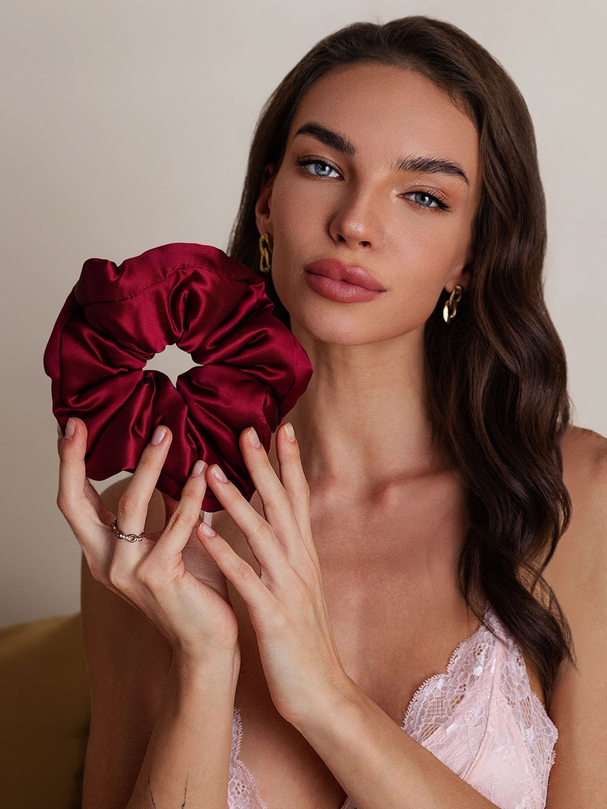 [Rouge Vineux] SilkSilky-FR Soie Scrunchie 002