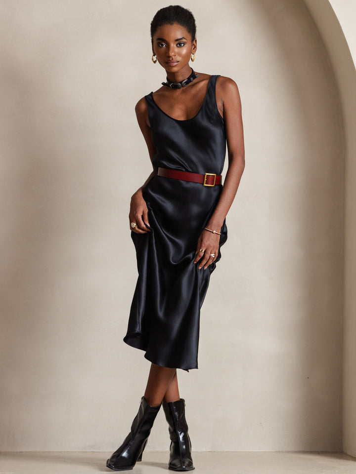 Robe longue soie sans manches