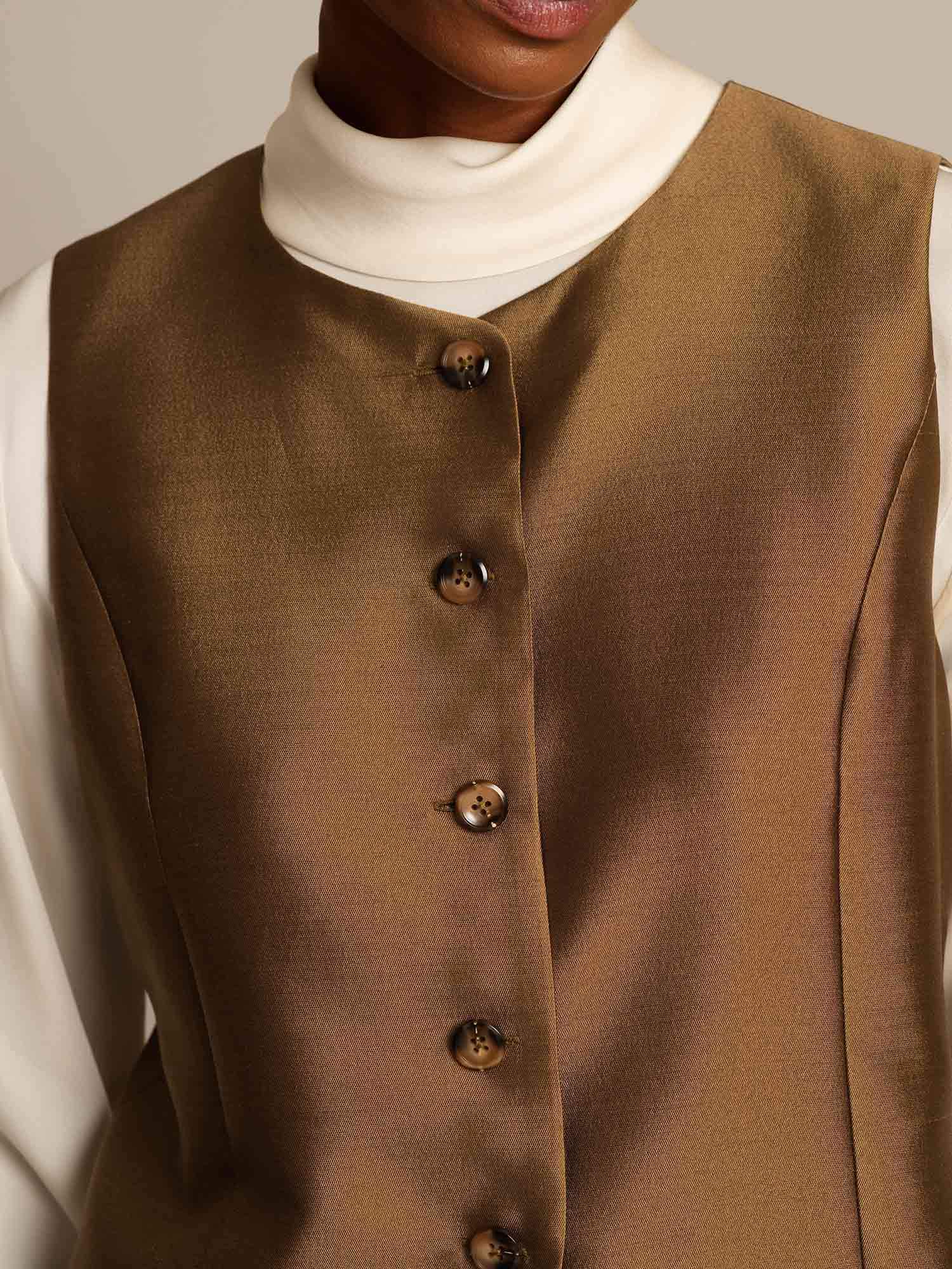 [Bronze] SilkSilky-FR 32Momme Soie Womens Vest 004,