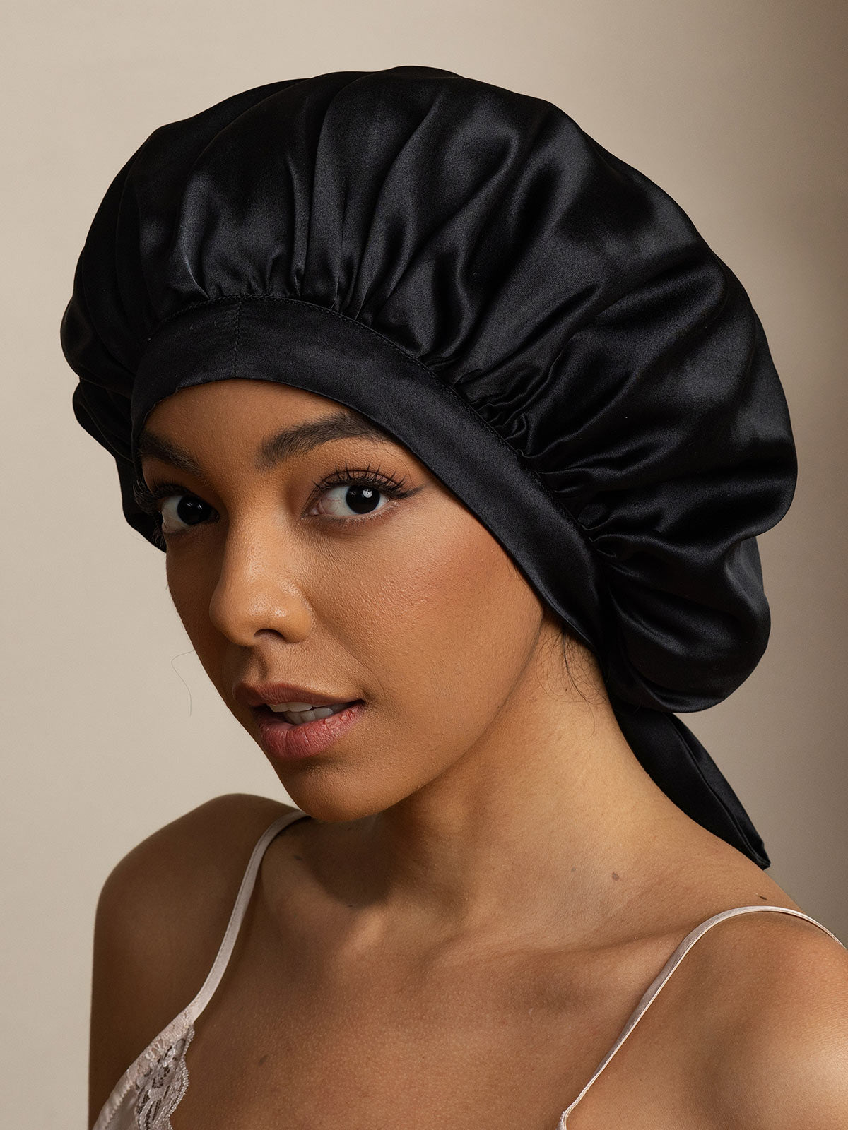 [Noir] SilkSilky-FR Pure Soie Sleep Cap 001