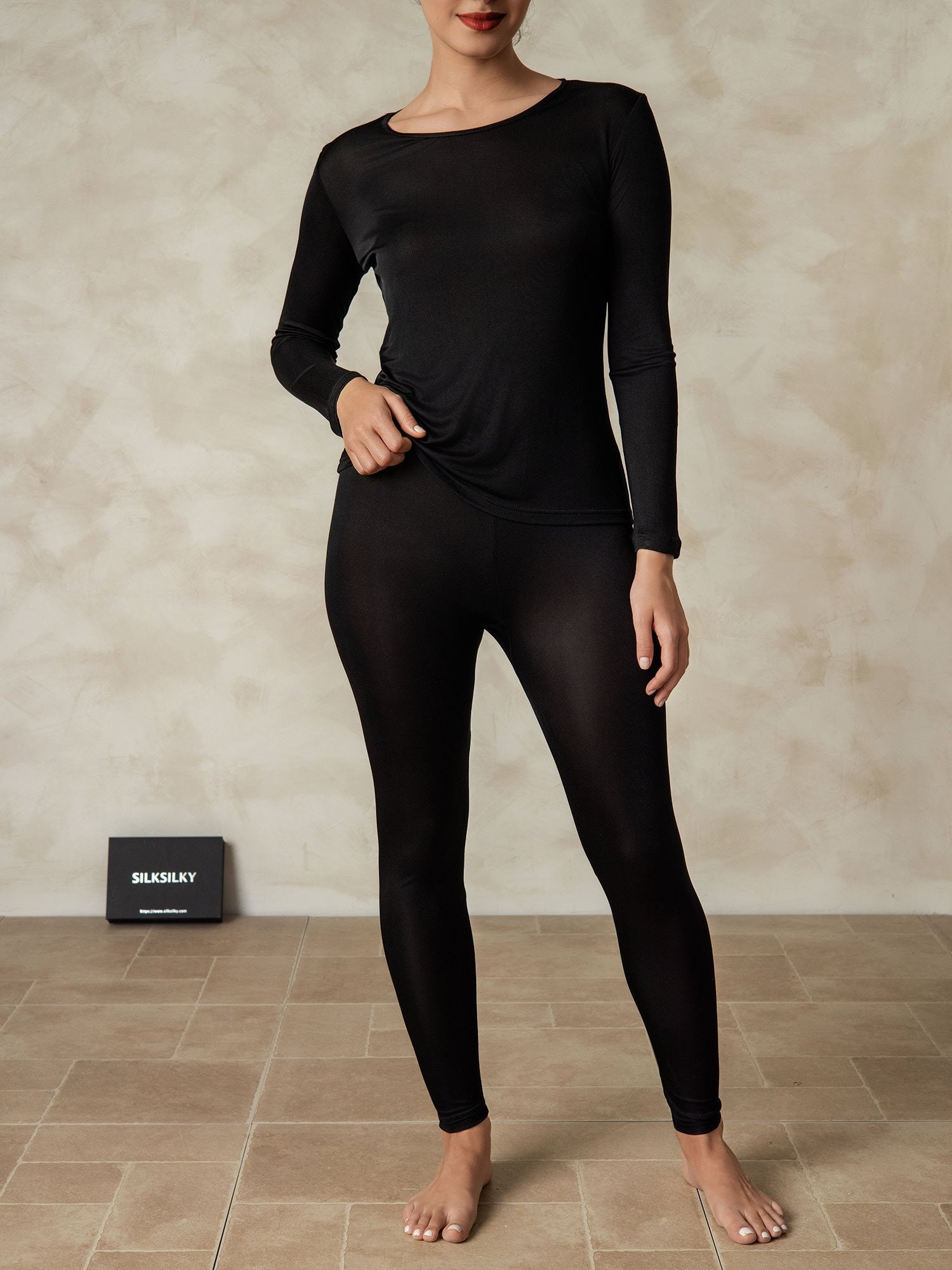 [Noir] SilkSilky-FR Soie Col Rond Femme Pyjamas 001