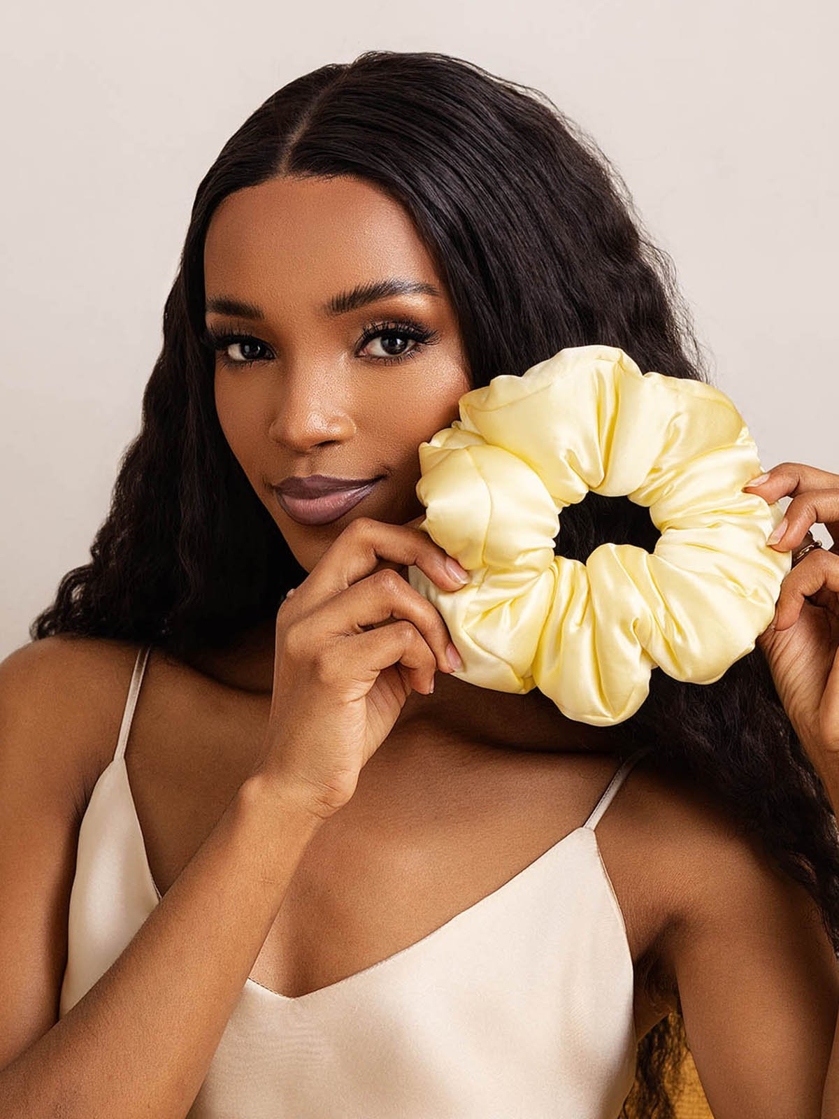 [Jaune] SilkSilky-FR Soie Scrunchie 001