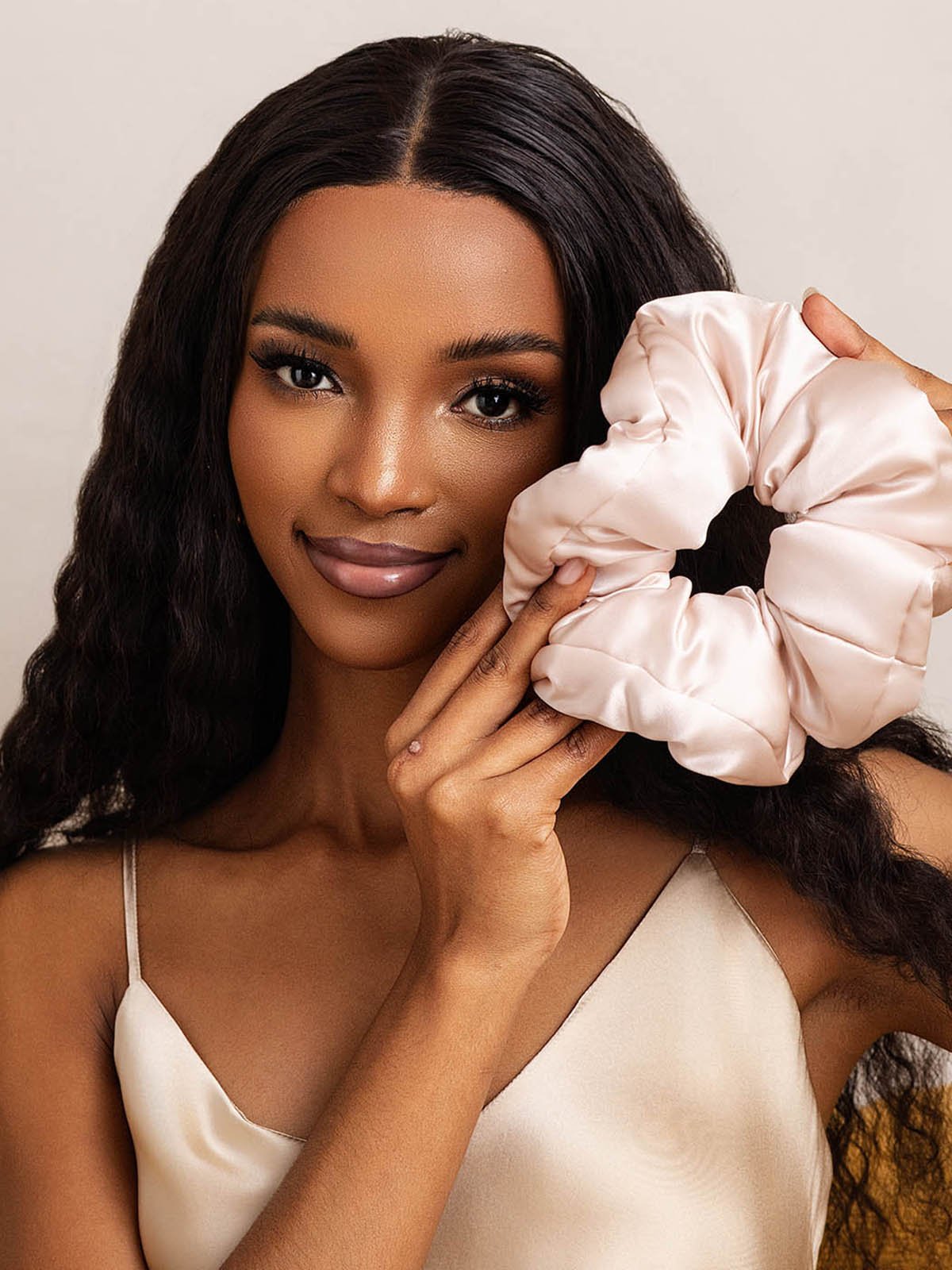 [Rose] SilkSilky-FR Soie Scrunchie 001