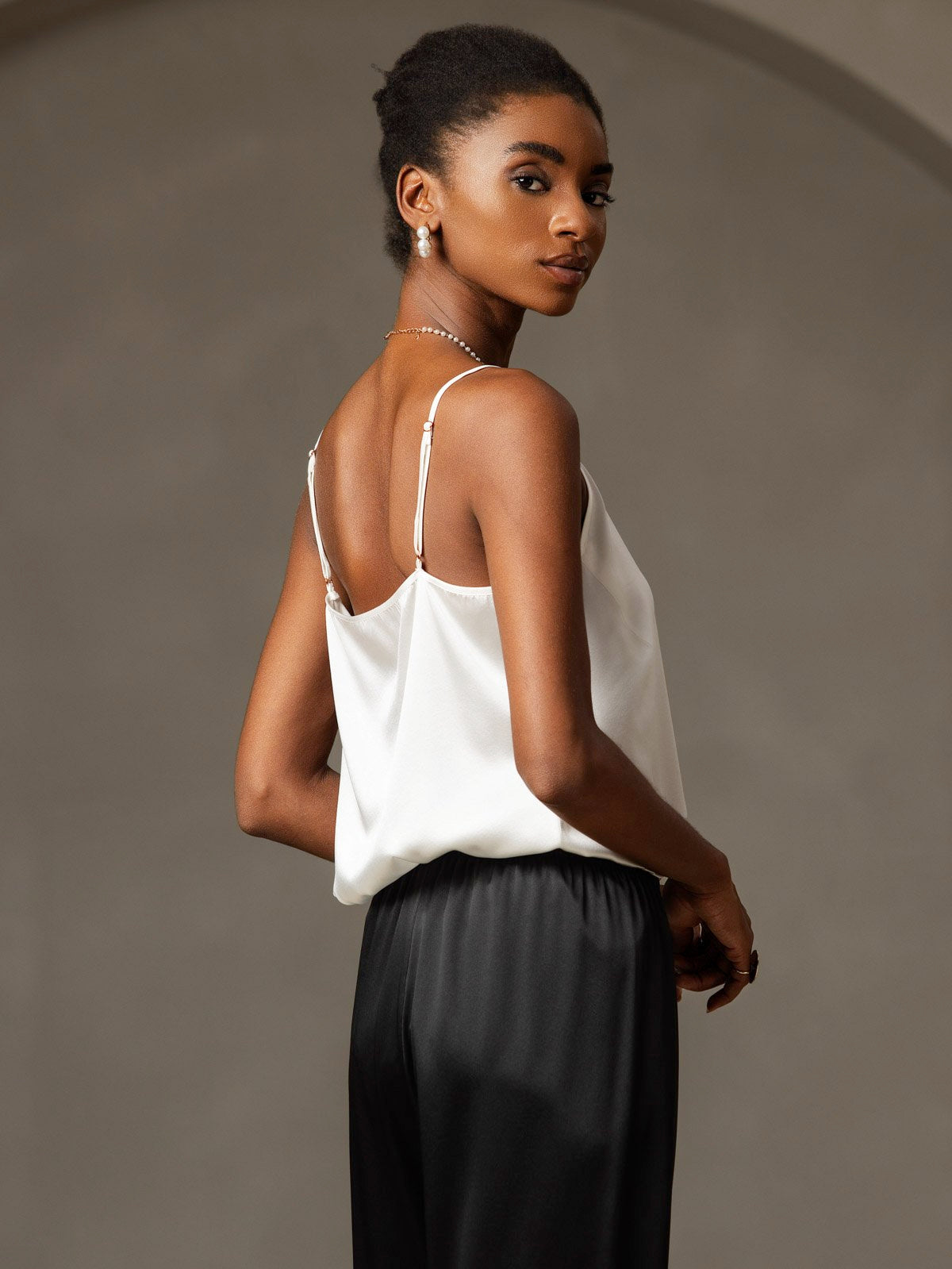 [Blanc] SilkSilky-FR 19Momme Fines Brides Encolure Dégagée Top À Fines Brides 004