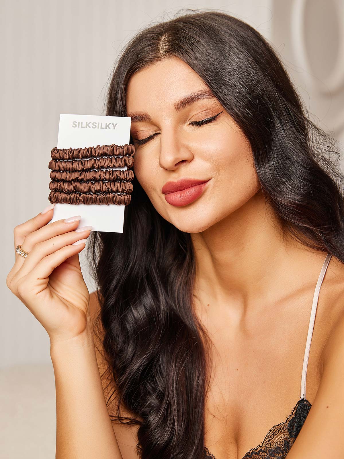 [Café] SilkSilky-FR 19Momme Scrunchie 002