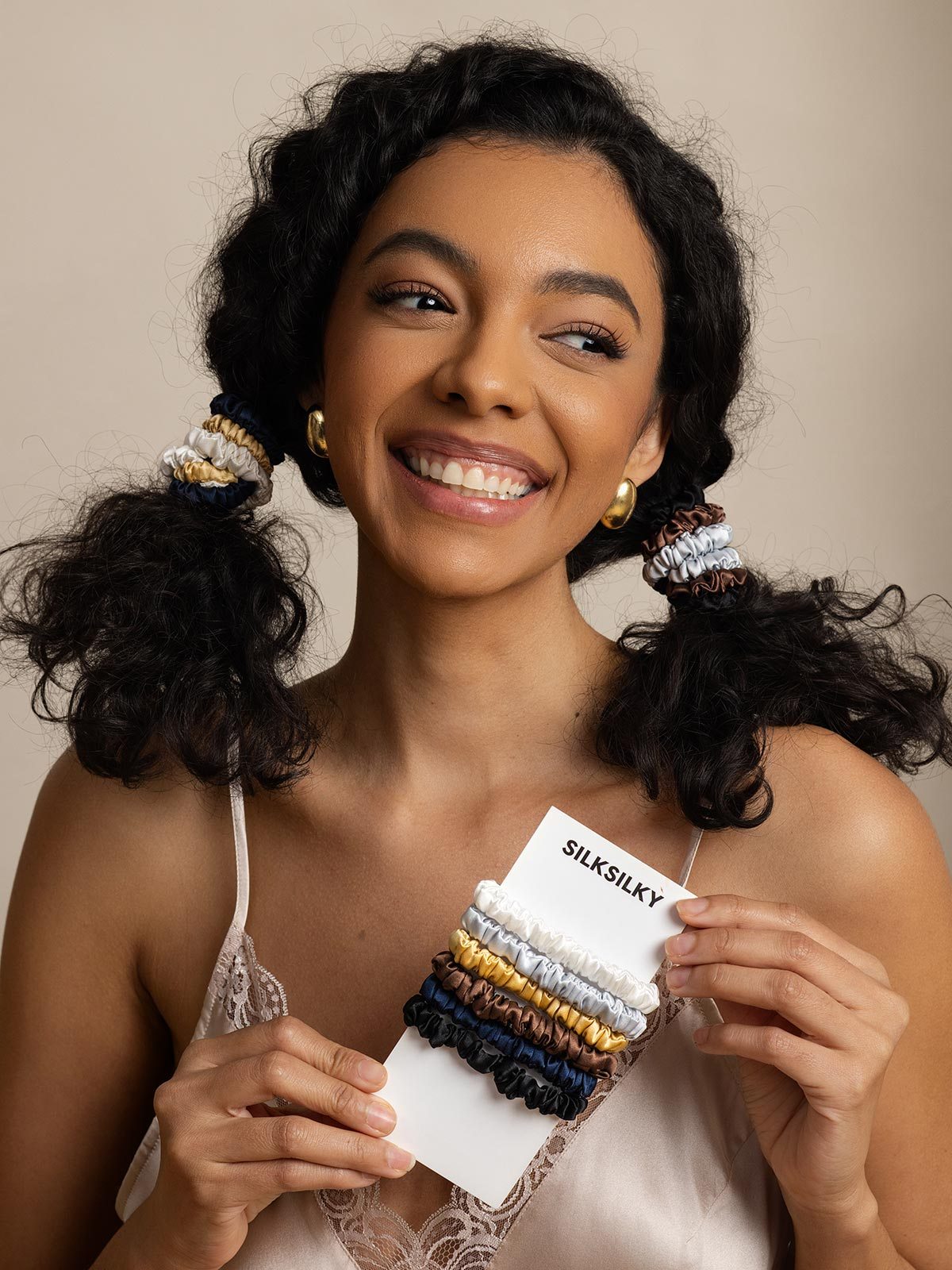 [Group1] SilkSilky-FR Scrunchie 002