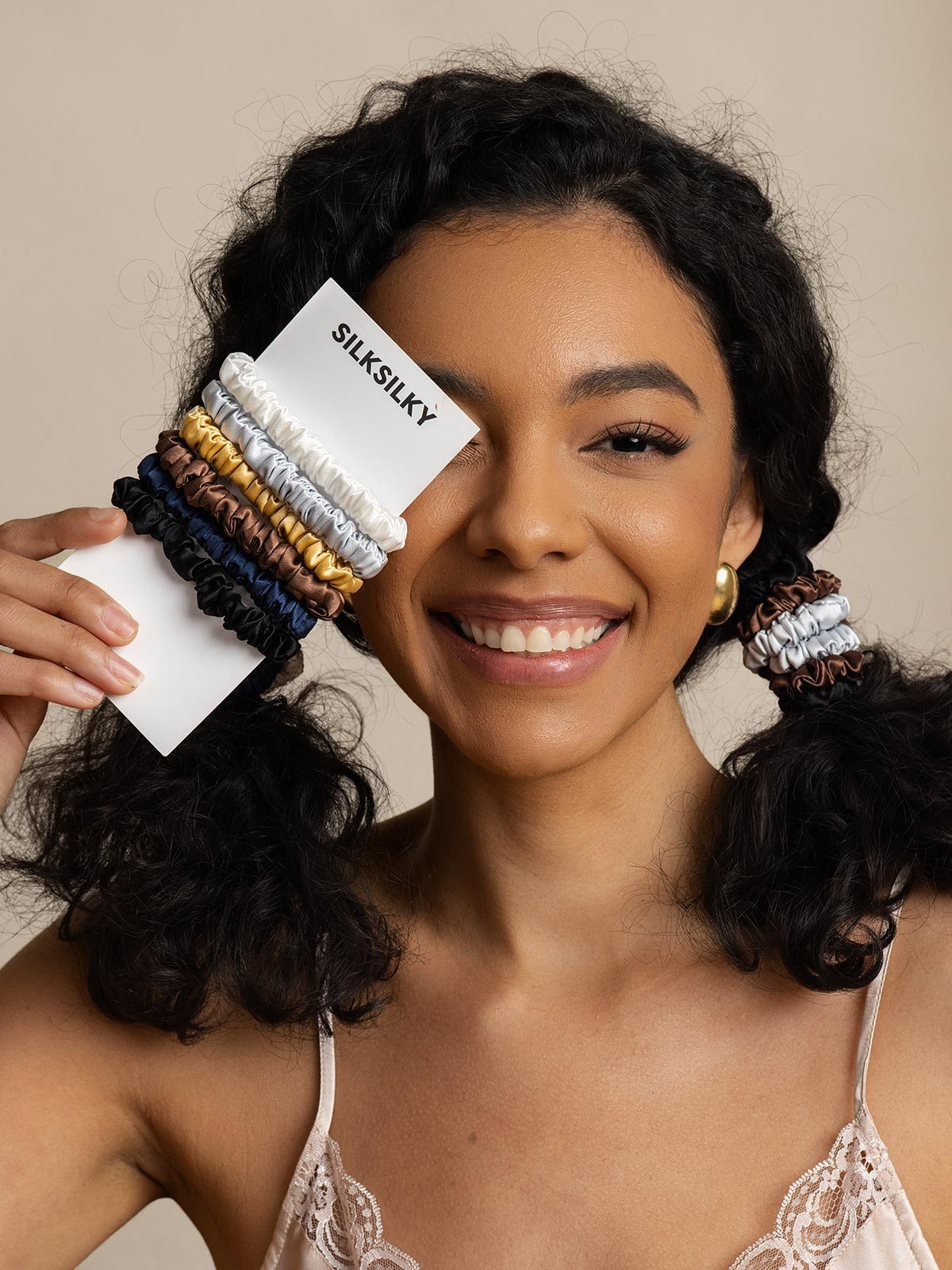 [Group1] SilkSilky-FR Scrunchie 003