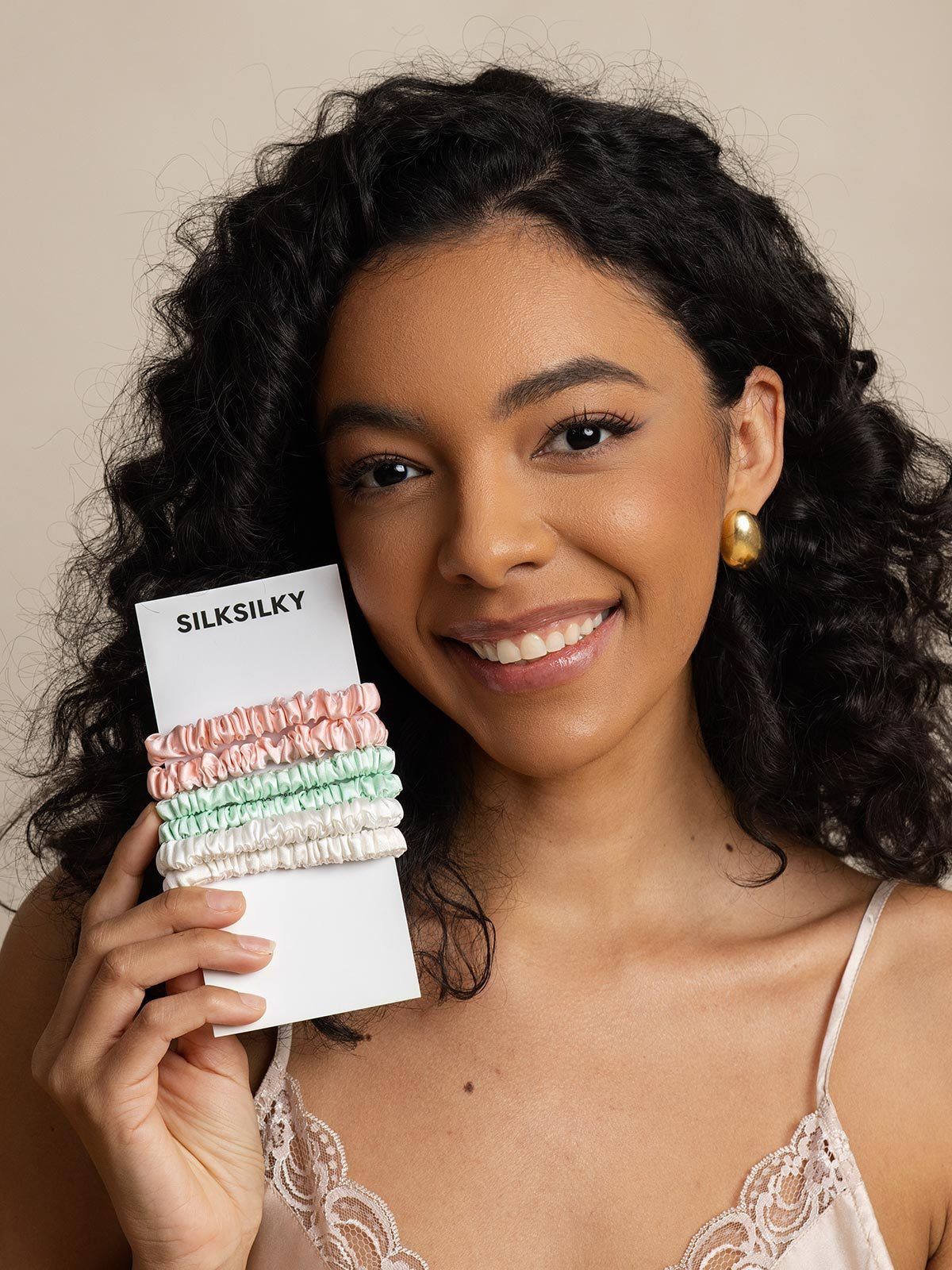 [Group2] SilkSilky-FR Scrunchie 004