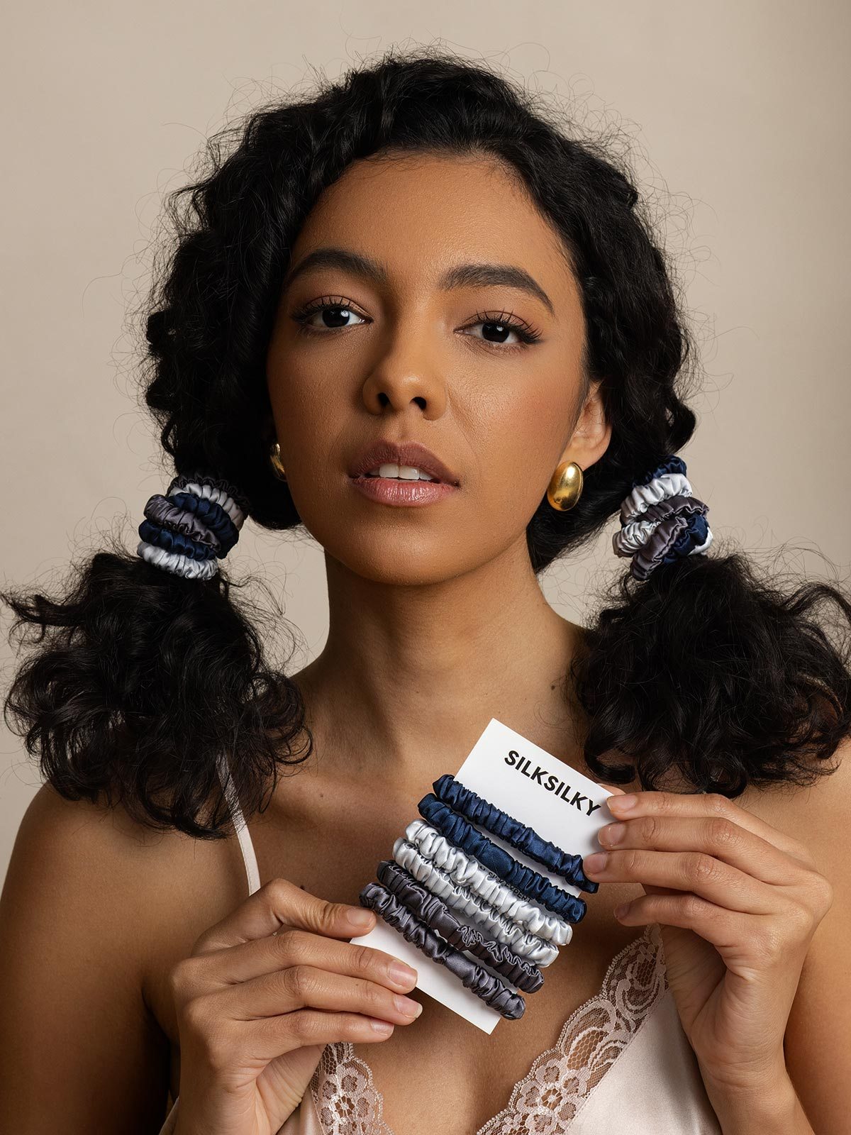 [Group4] SilkSilky-FR Scrunchie 005