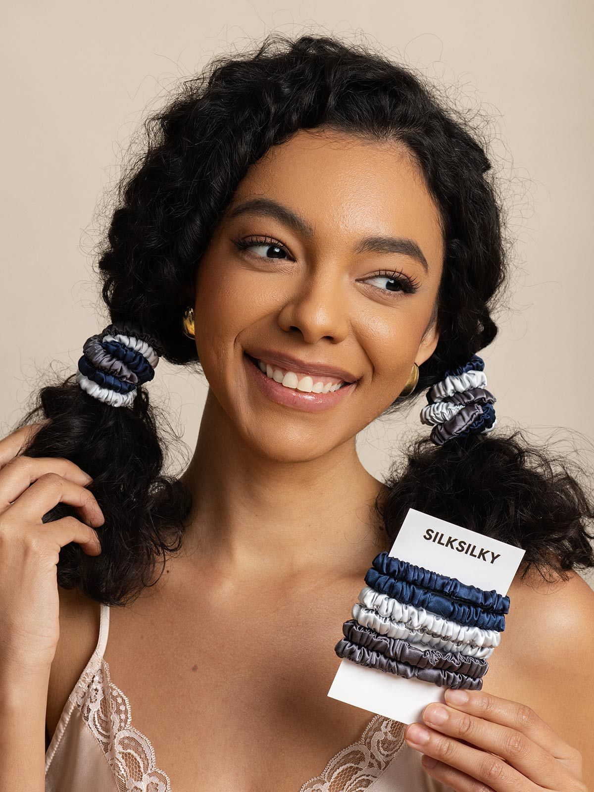 [Group4] SilkSilky-FR Scrunchie 007