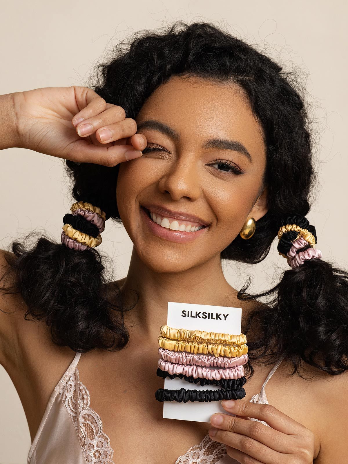 [Group] SilkSilky-FR Scrunchie 001