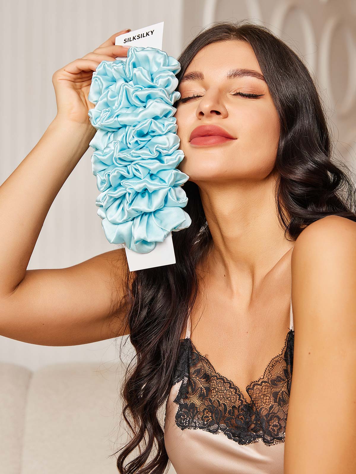 [Bleu Clair] SilkSilky-FR 19Momme Scrunchie 002