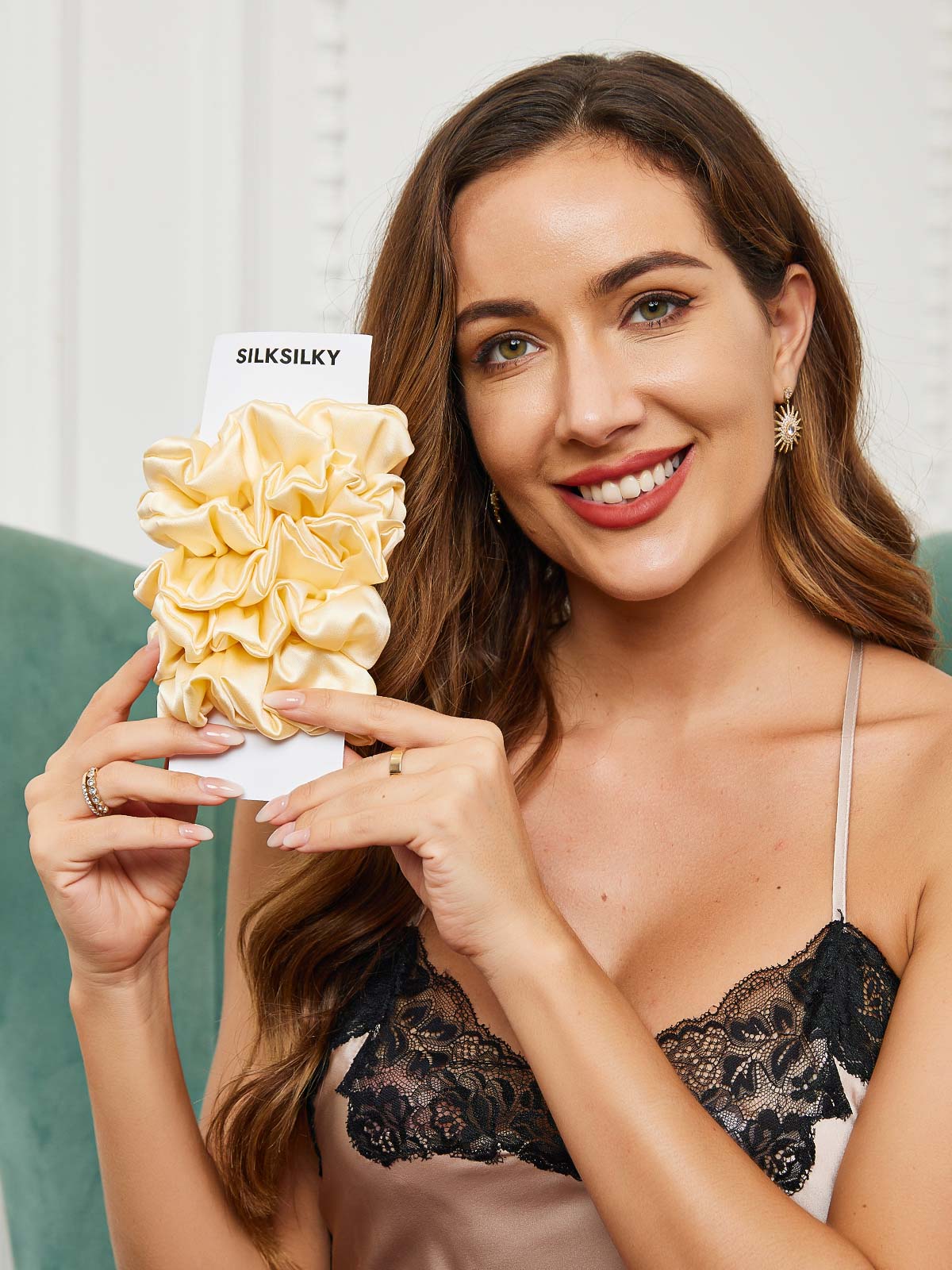 [Jaune Clair] SilkSilky-FR 19Momme Scrunchie 001