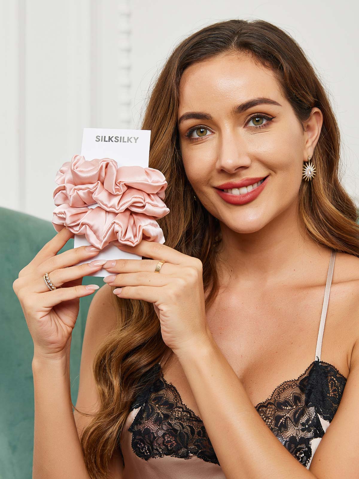 [Rose] SilkSilky-FR 19Momme Scrunchie 001