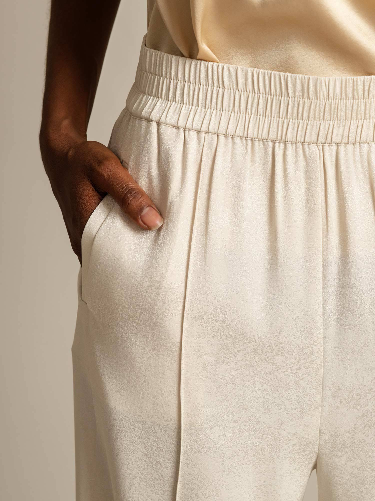 [Beige] SilkSilky-FR 22Momme Soie Womens Pants 004
