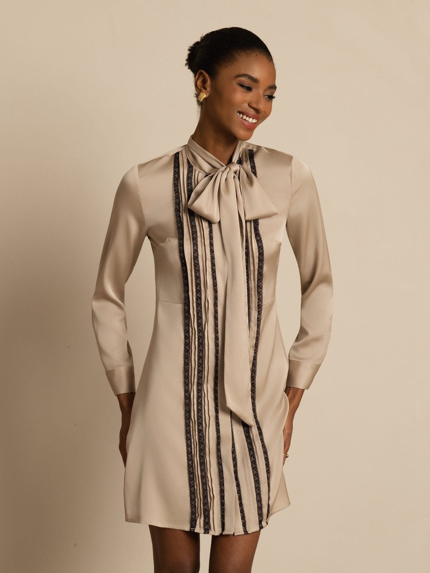 [Tan] SilkSilky-FR 19Momme Soie Manches longues À Nouer Robes 004