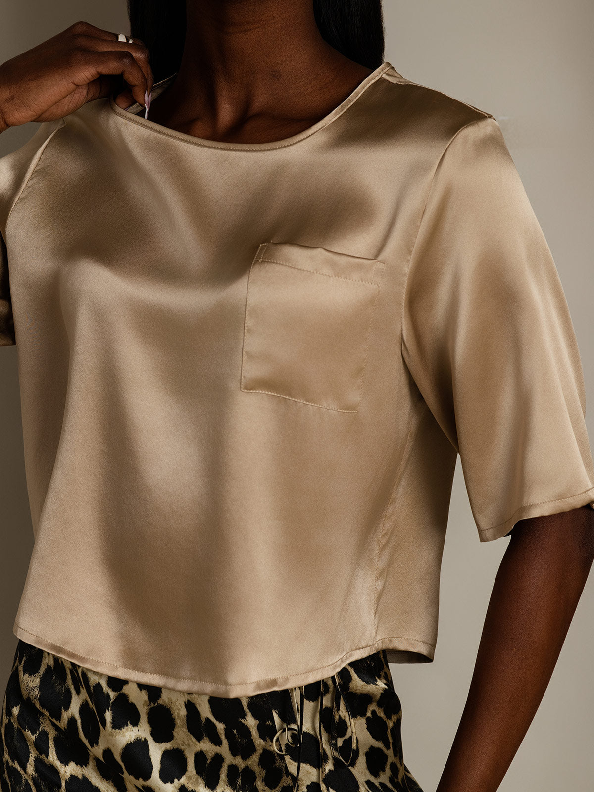 [Champagne] SilkSilky-FR Pure Soie Manches mi-longues Col Bateau Femme T-Shirt 008