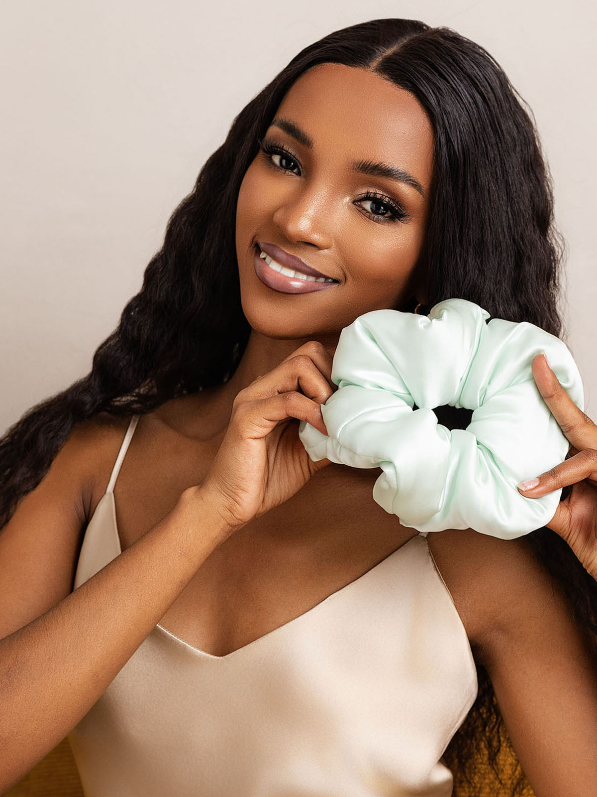 [Vert Menthe] SilkSilky-FR Soie Scrunchie 003