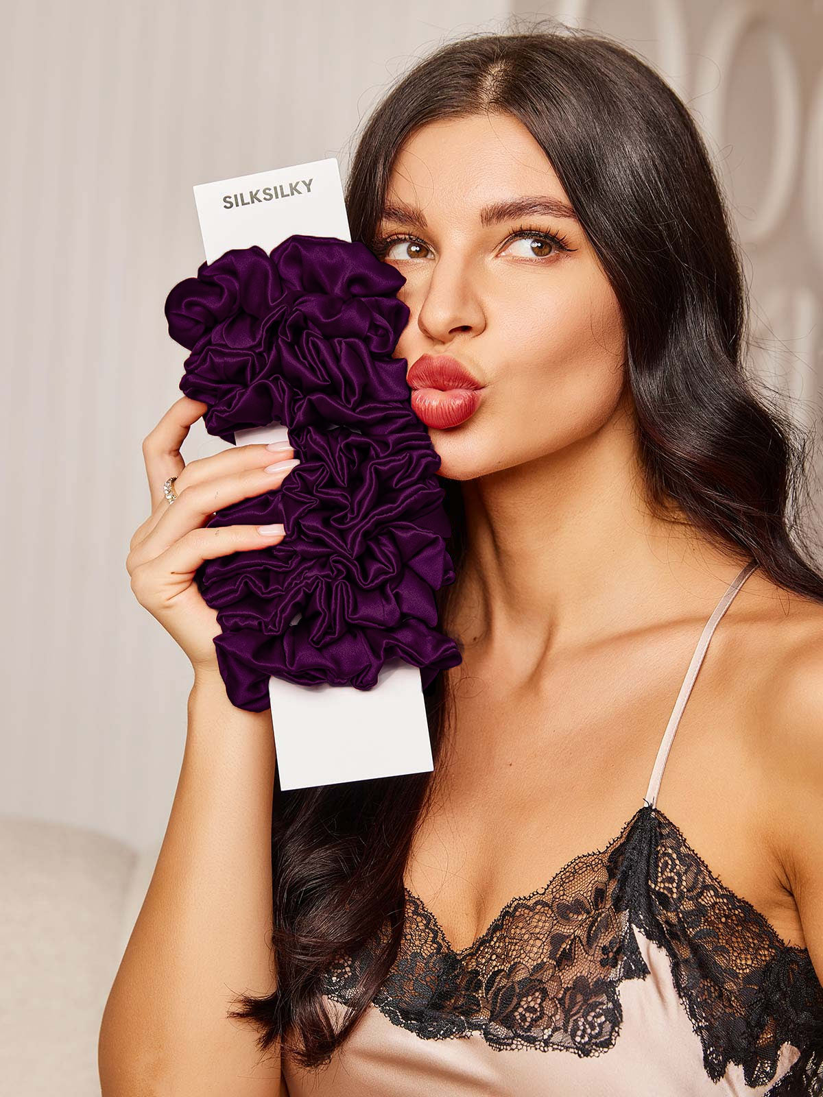 [Violet Foncé] SilkSilky-FR 19Momme Pure Soie Scrunchie 001