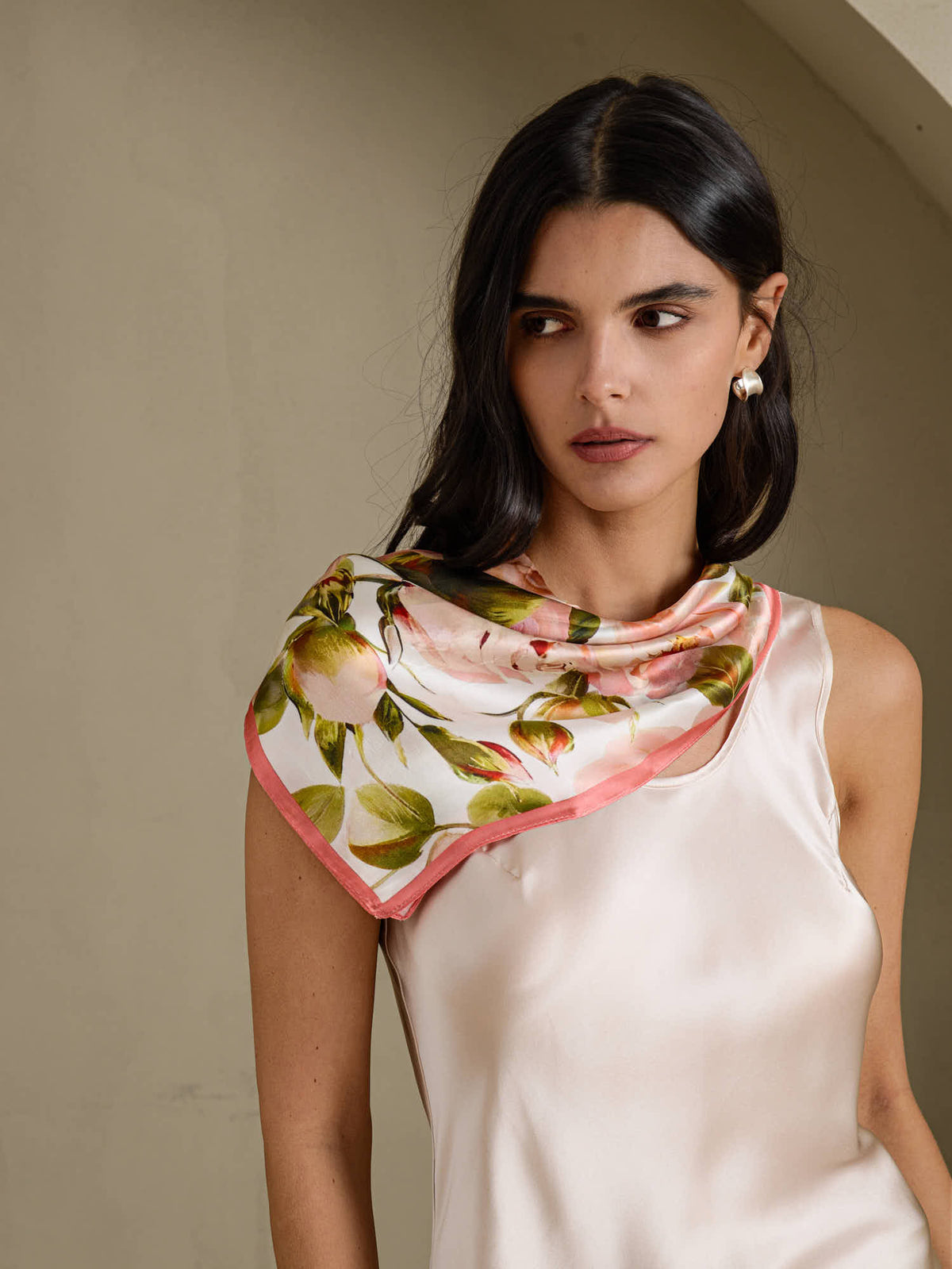 [P108] SilkSilky-FR Scarf 002