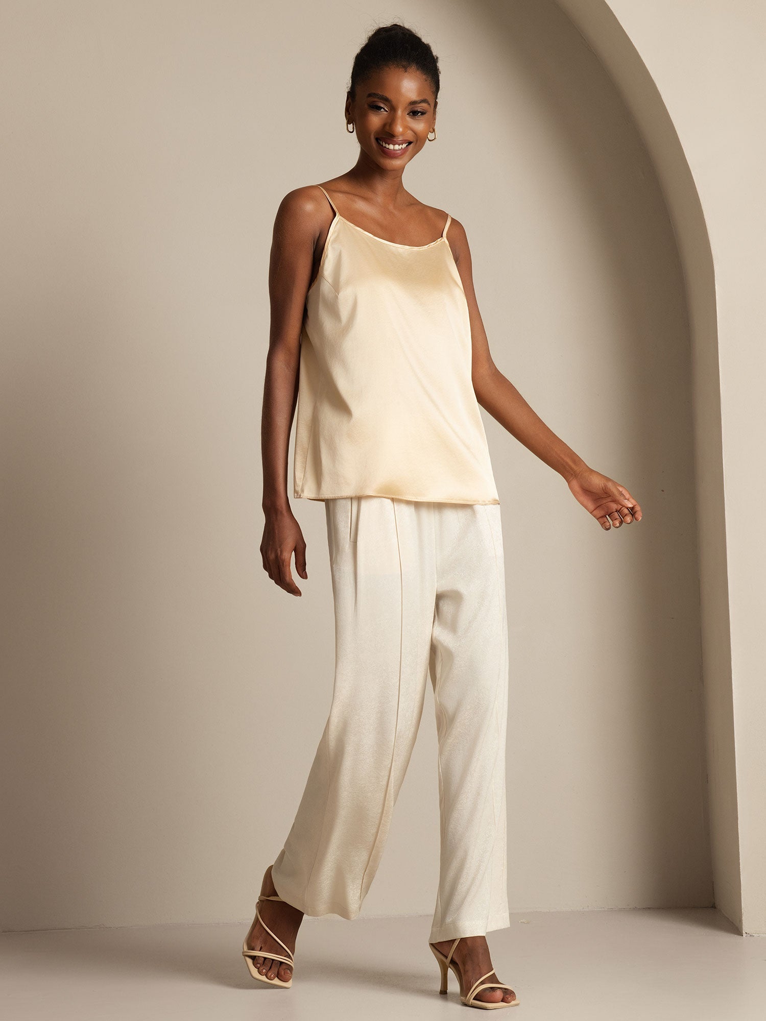 [Champagne] SilkSilky-FR 19Momme Fines Brides Encolure Dégagée Top À Fines Brides 007