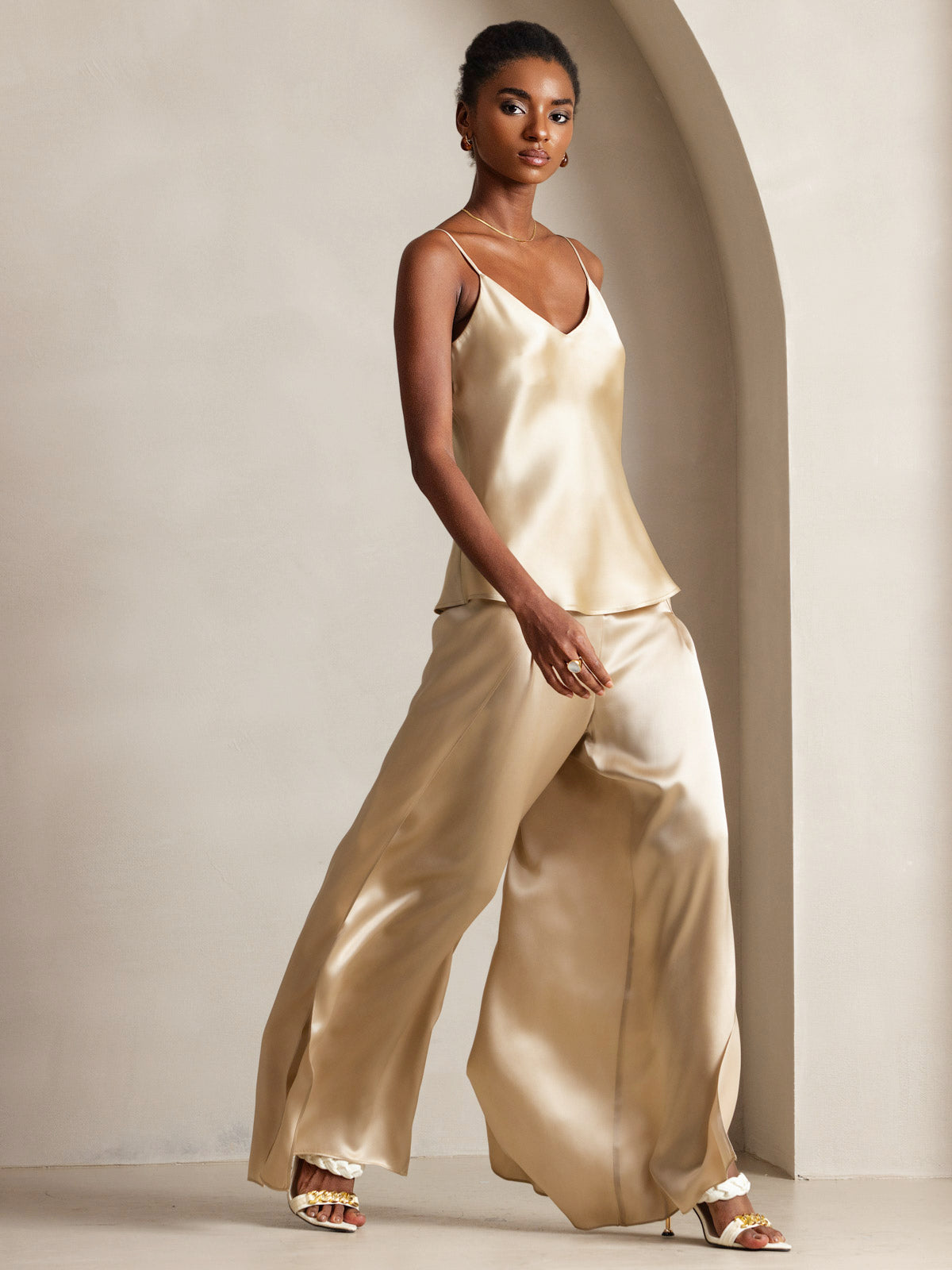 [Champagne] SilkSilky-FR Pure Soie Col en V Top À Fines Brides 005