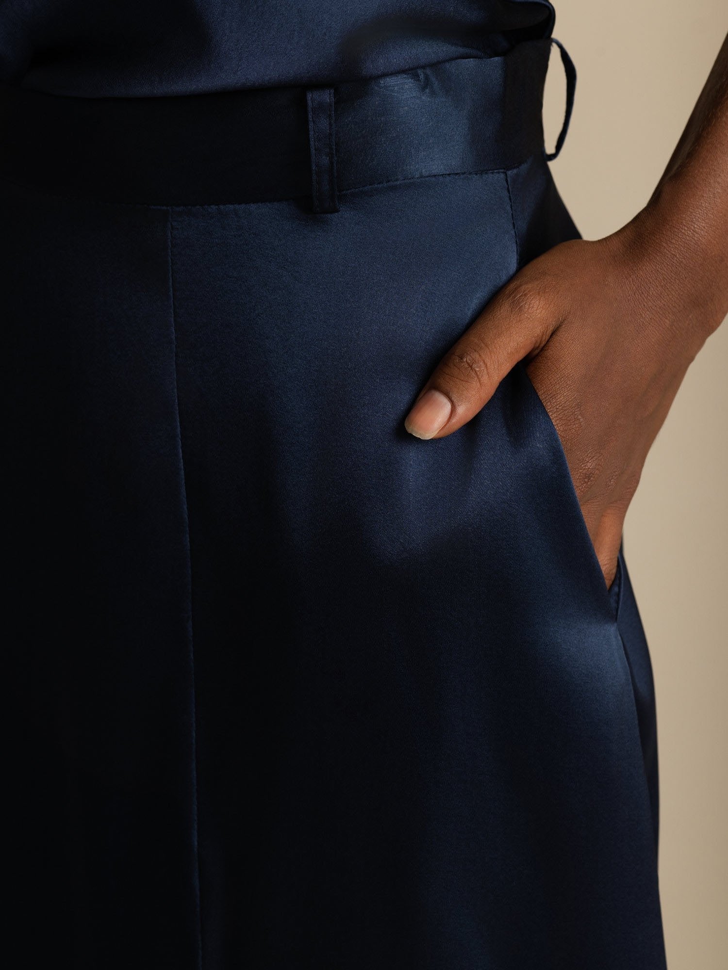[Bleu Foncé] SilkSilky-FR 19Momme Jupes 007