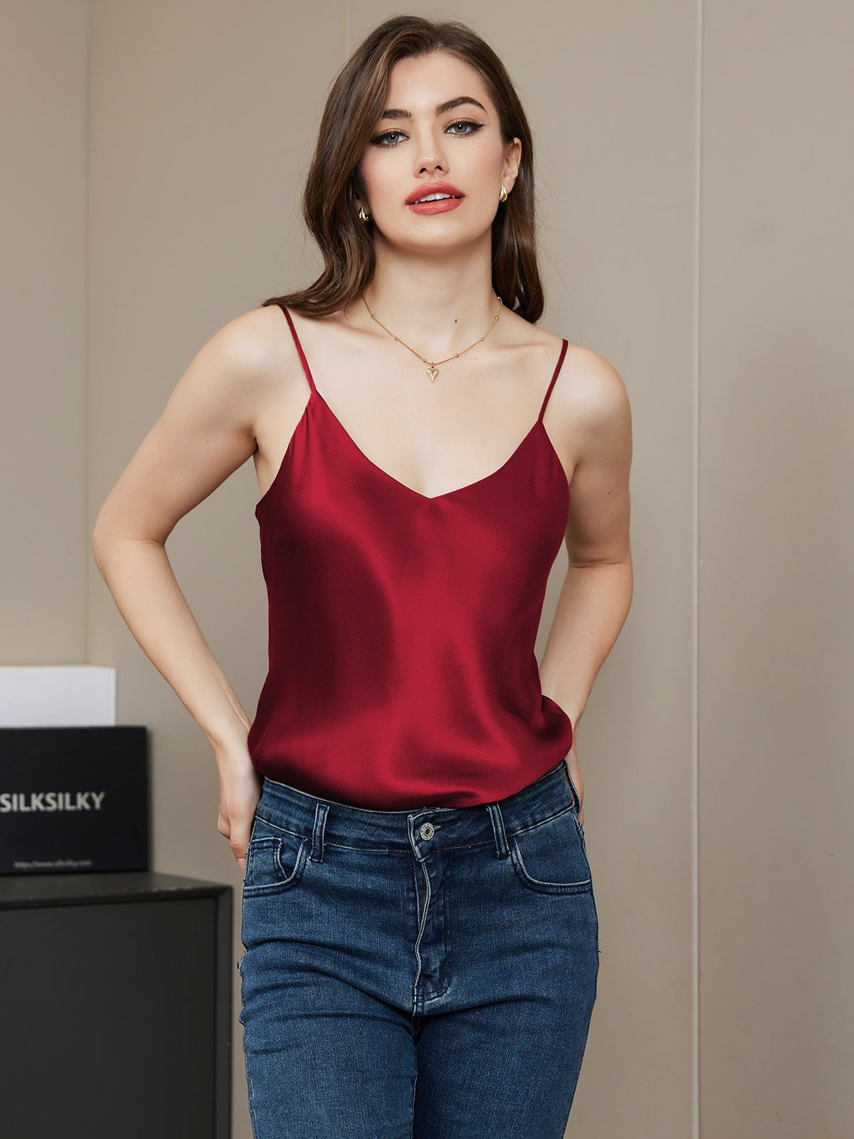 [Rouge Foncé] SilkSilky-FR Pure Soie Col en V Top À Fines Brides 001