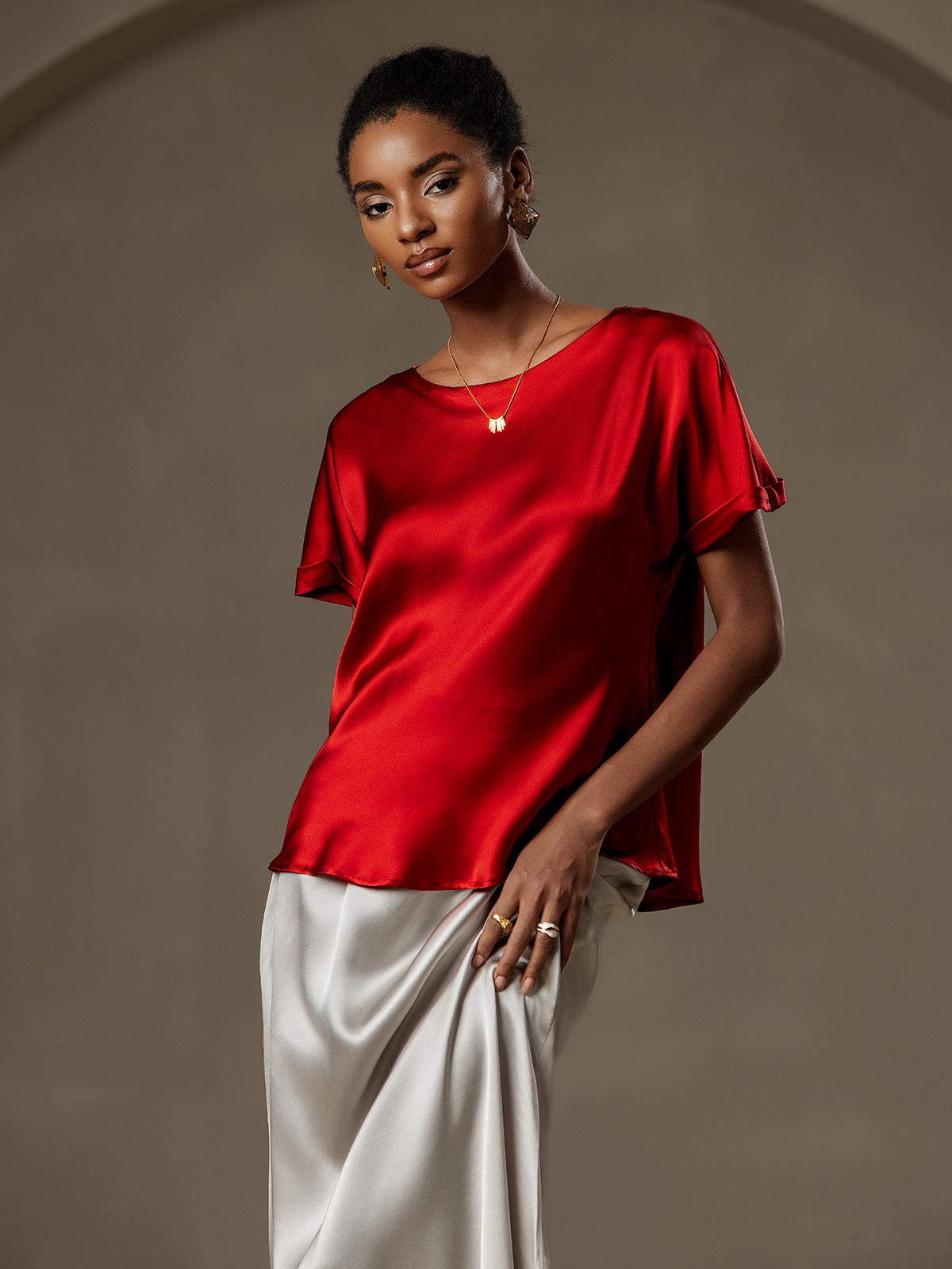 [Rouge Vineux] SilkSilky-FR 19Momme Soie Col Rond Femme T-Shirt 001