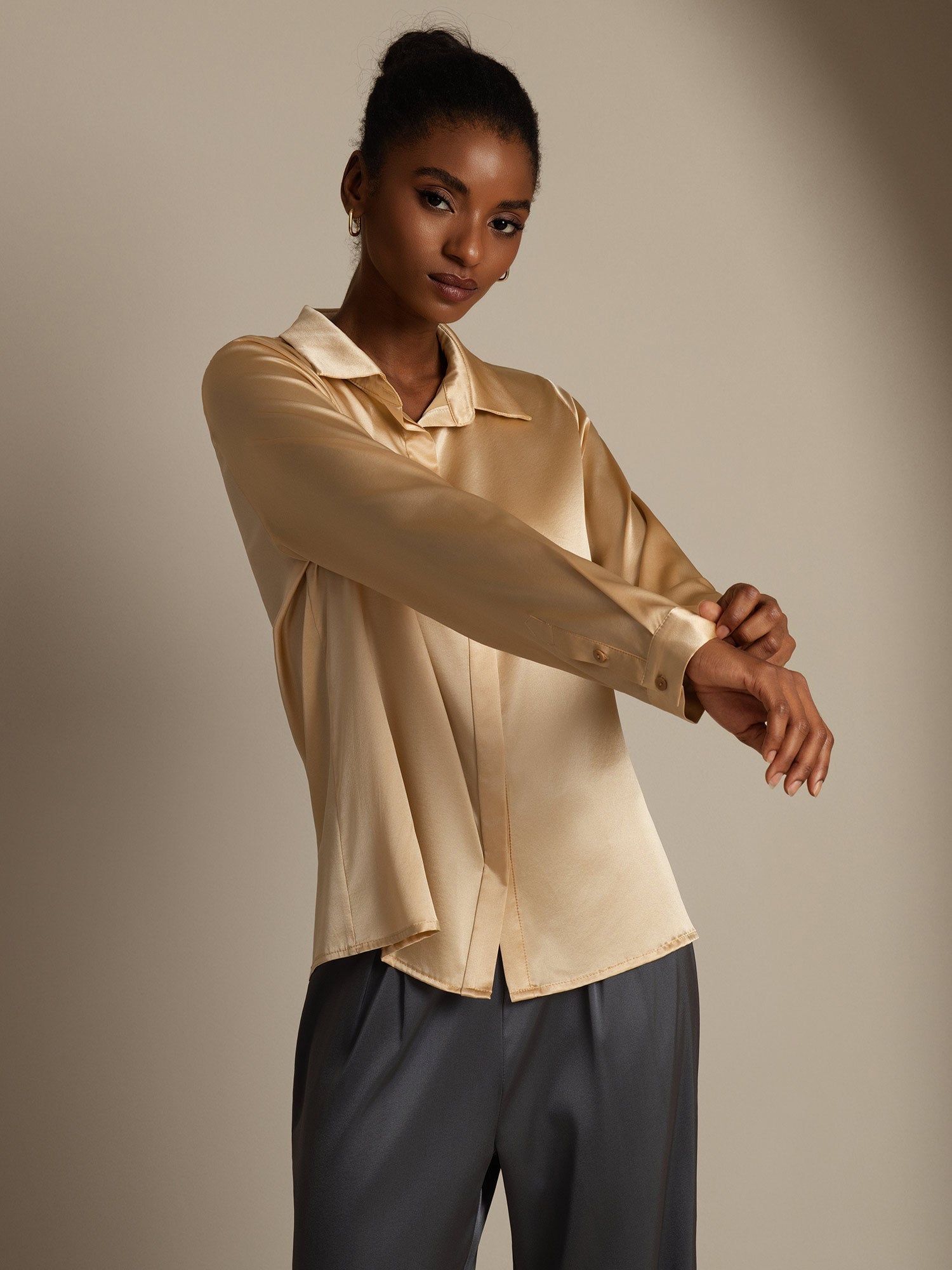 [Champagne] SilkSilky-FR 19Momme Soie Manches longues Col Chemise Femme Chemise 005