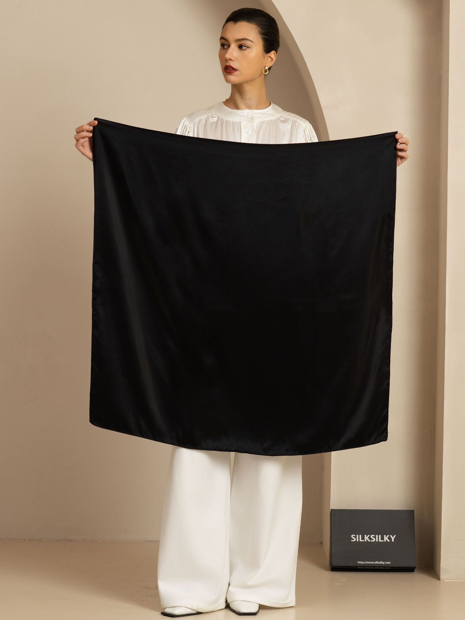 [Noir] SilkSilky-FR Soie Scarf 003