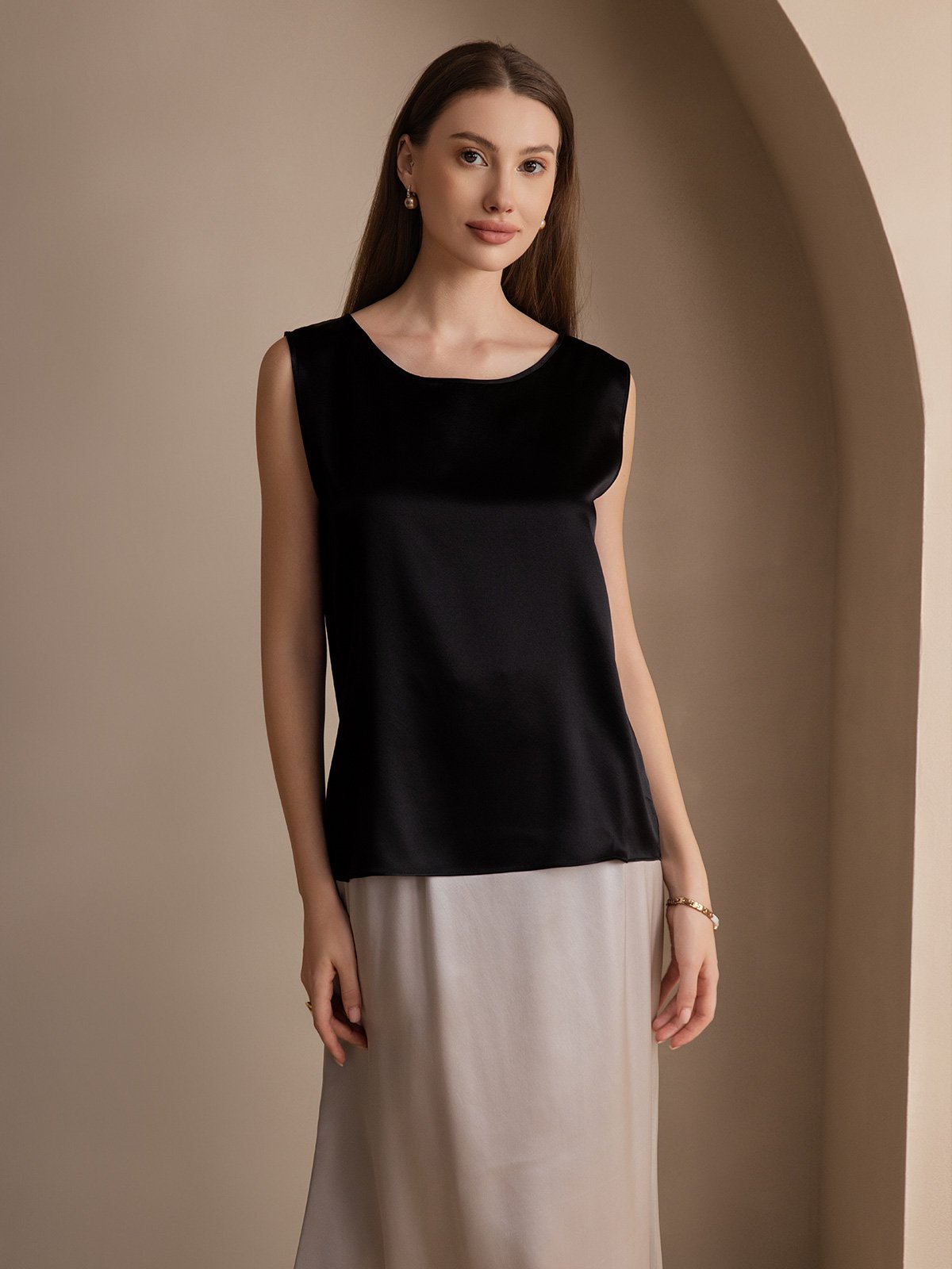 [Noir] SilkSilky-FR 19Momme Soie Col Rond Top À Fines Brides 001
